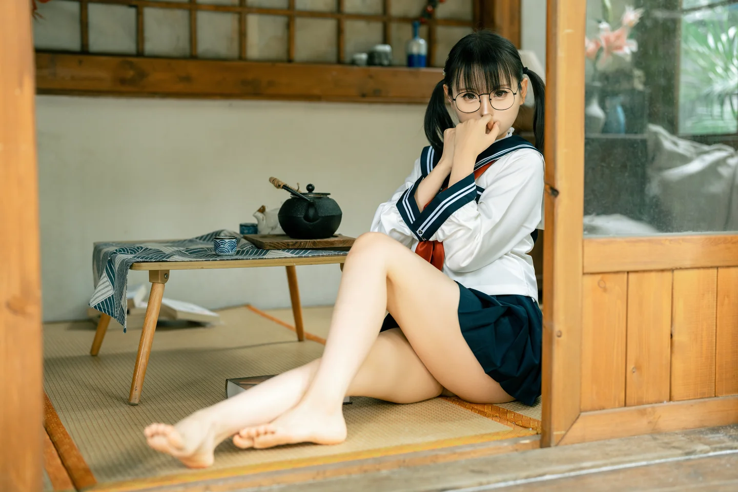 幼水铃衣_–_双马尾合集_80P+18分钟超长写真花絮🎬 【丝足阁写真】015.webp