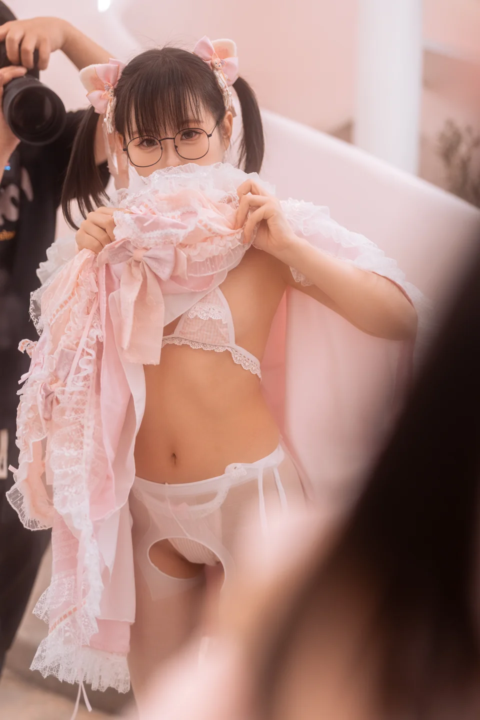 幼水铃衣_–_洛丽塔+楼道JK_30P+14分钟楼道叫兽视频花絮🎬 【丝足阁写真】014.webp