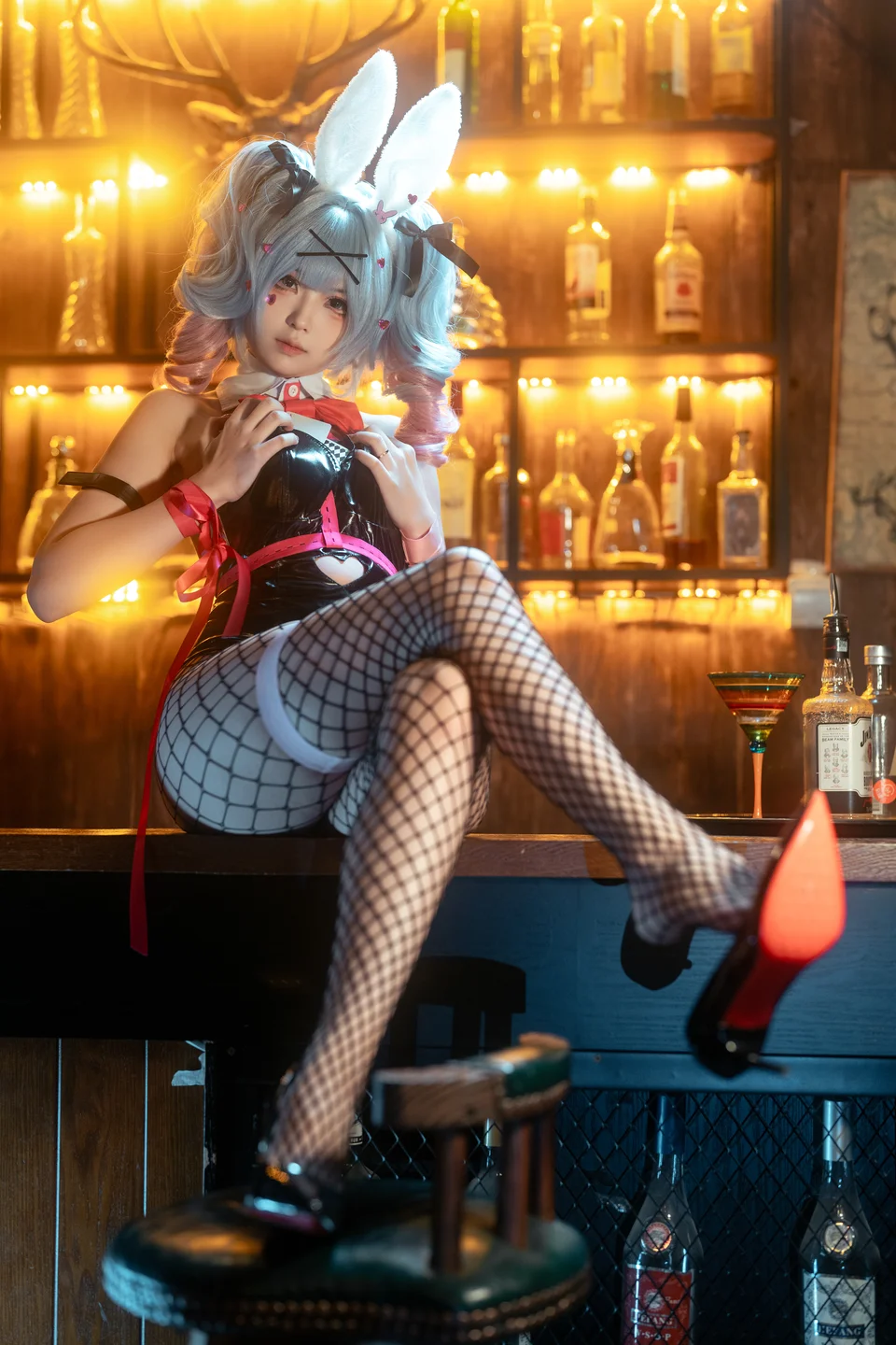 幼水铃衣_No_012_VOCALOID_初音未来_兔子洞_80P,2V_4_45GBP01 012.webp