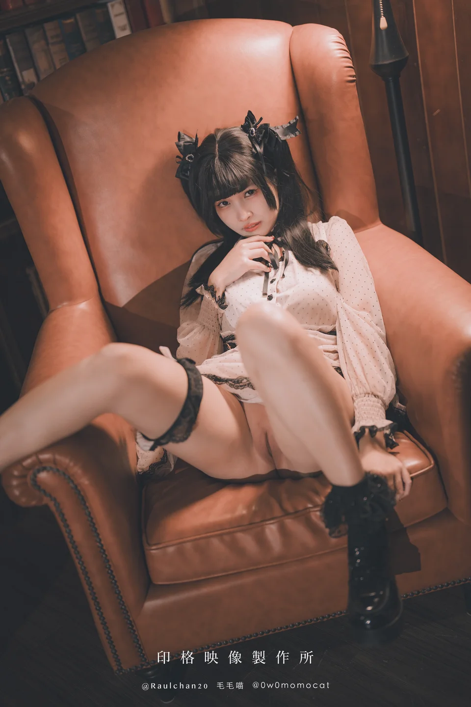 慕慕Momo - 你的玩偶女孩 [46P-470MB] 038.webp
