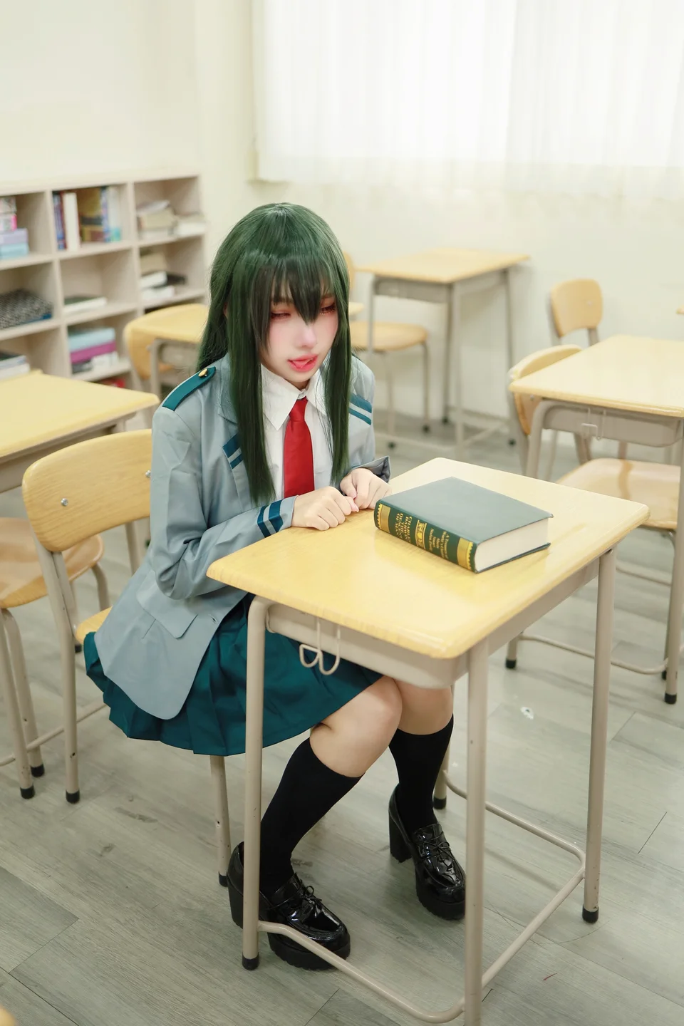 慕慕Momo - 蛙吹梅雨 學生服 Asui Tsuyu [27P-356MB] 012.webp