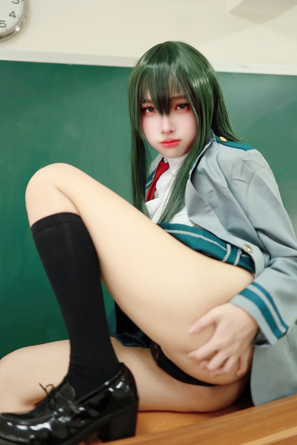 慕慕Momo - 蛙吹梅雨 學生服 Asui Tsuyu [27P-356MB] 021.webp