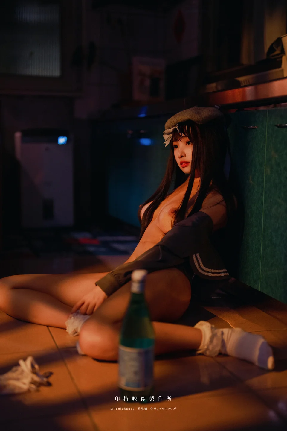 慕慕Momo - Escapism • 逃避現實 [60P-610MB] 026.webp