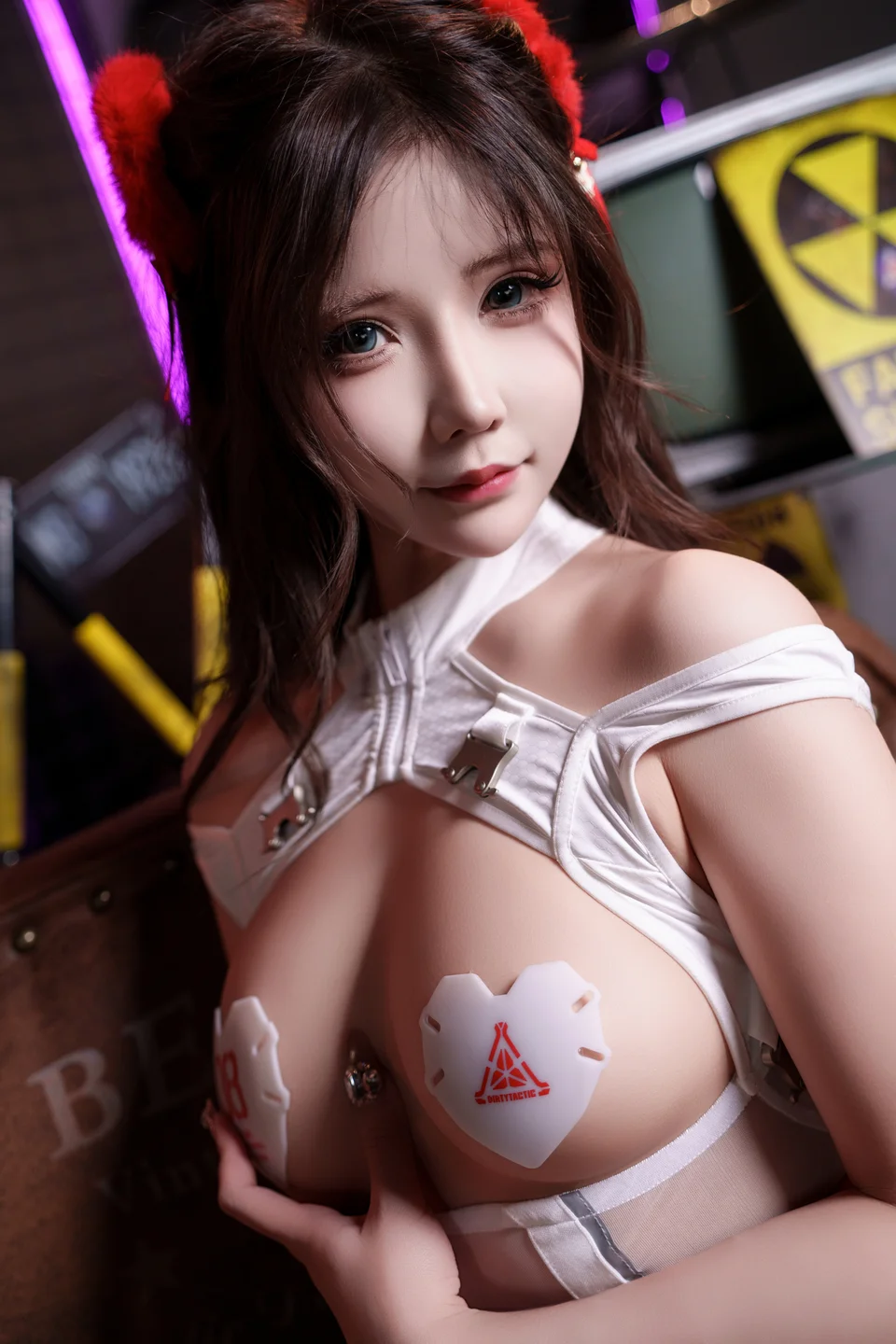 抱走莫子 – 春节特工 [90P6V-2.02GB] 【丝足阁写真】010.webp