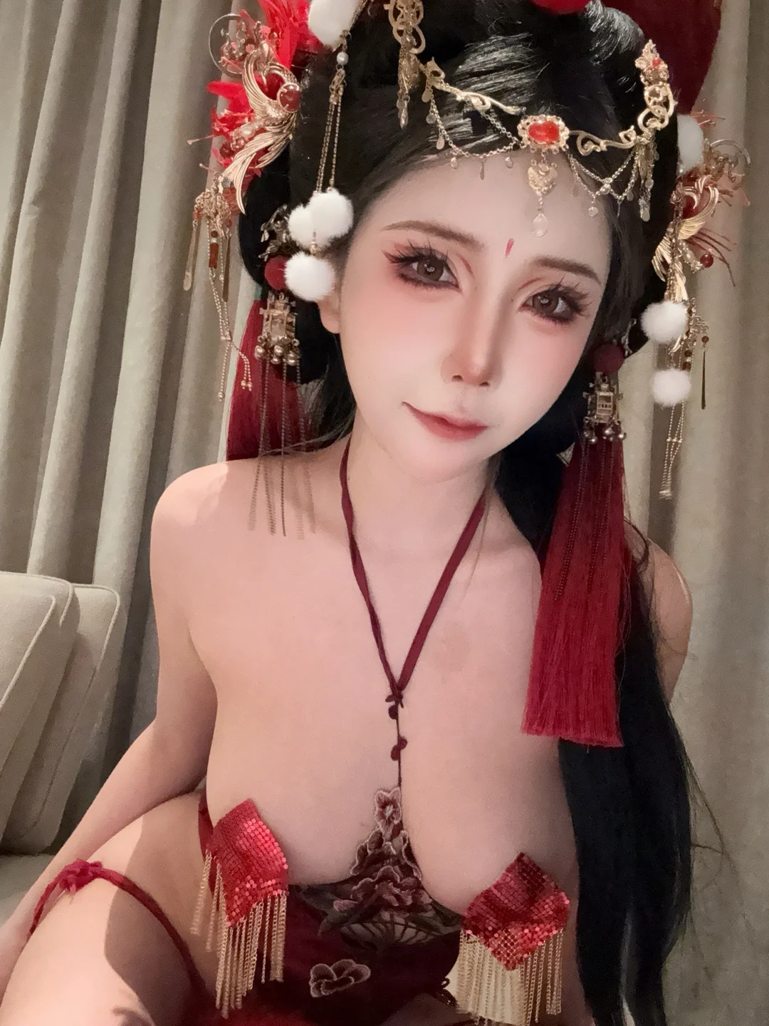 抱走莫子 – 红色小尾巴 [120P 25V] TG@icoset069.webp