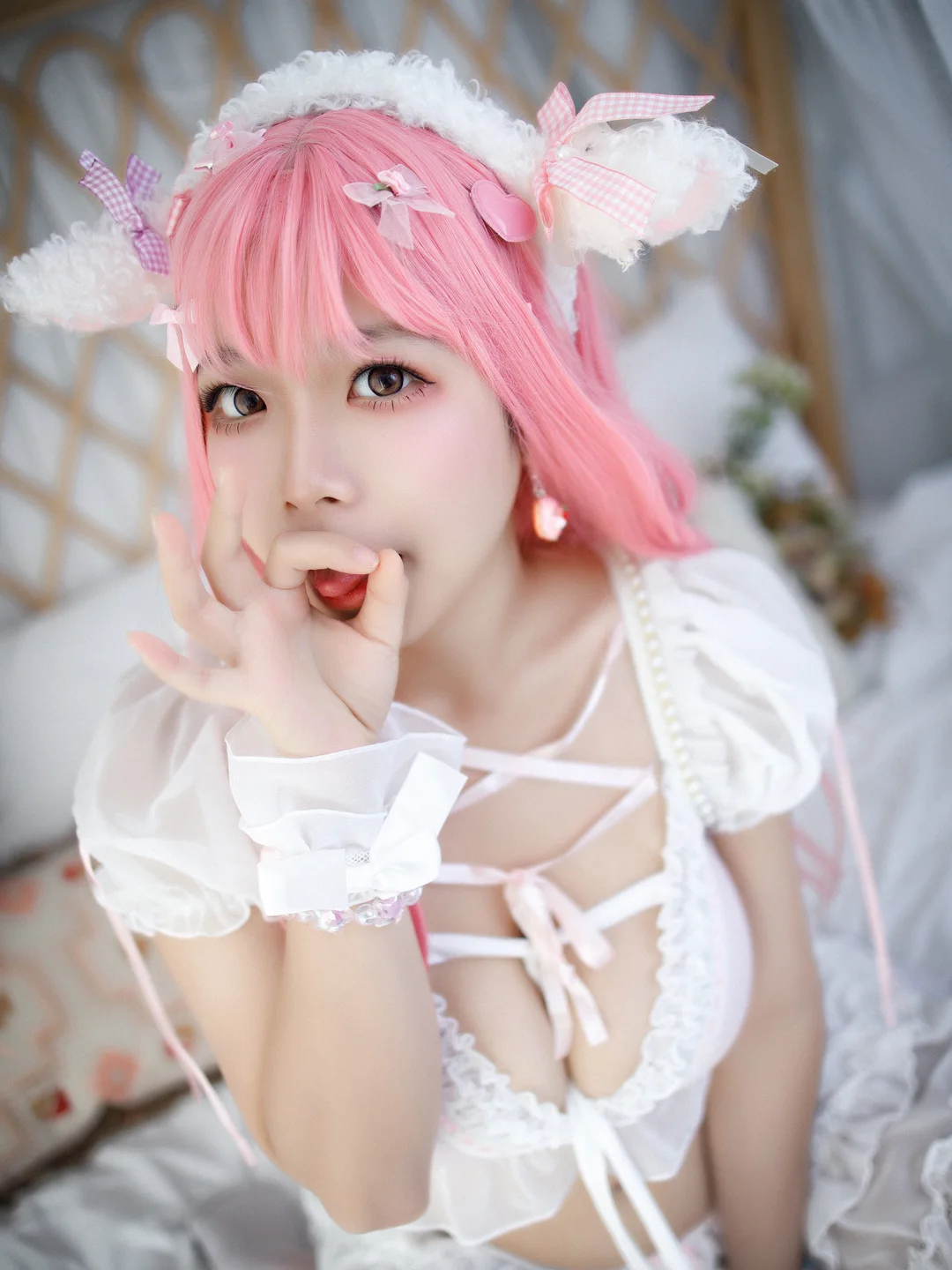 无颜小天使wy - 小绵羊 [39P 1V] 20240914-115814(28).webp