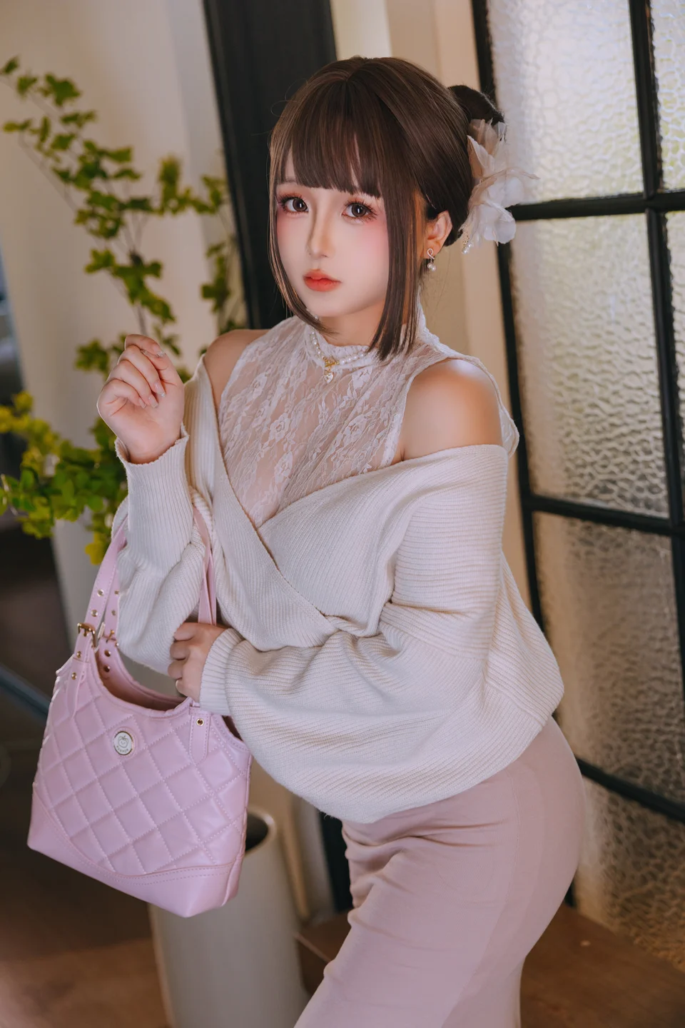 日奈娇 - 下属的太太 [209P 8V] tg@simisebaisi24.webp