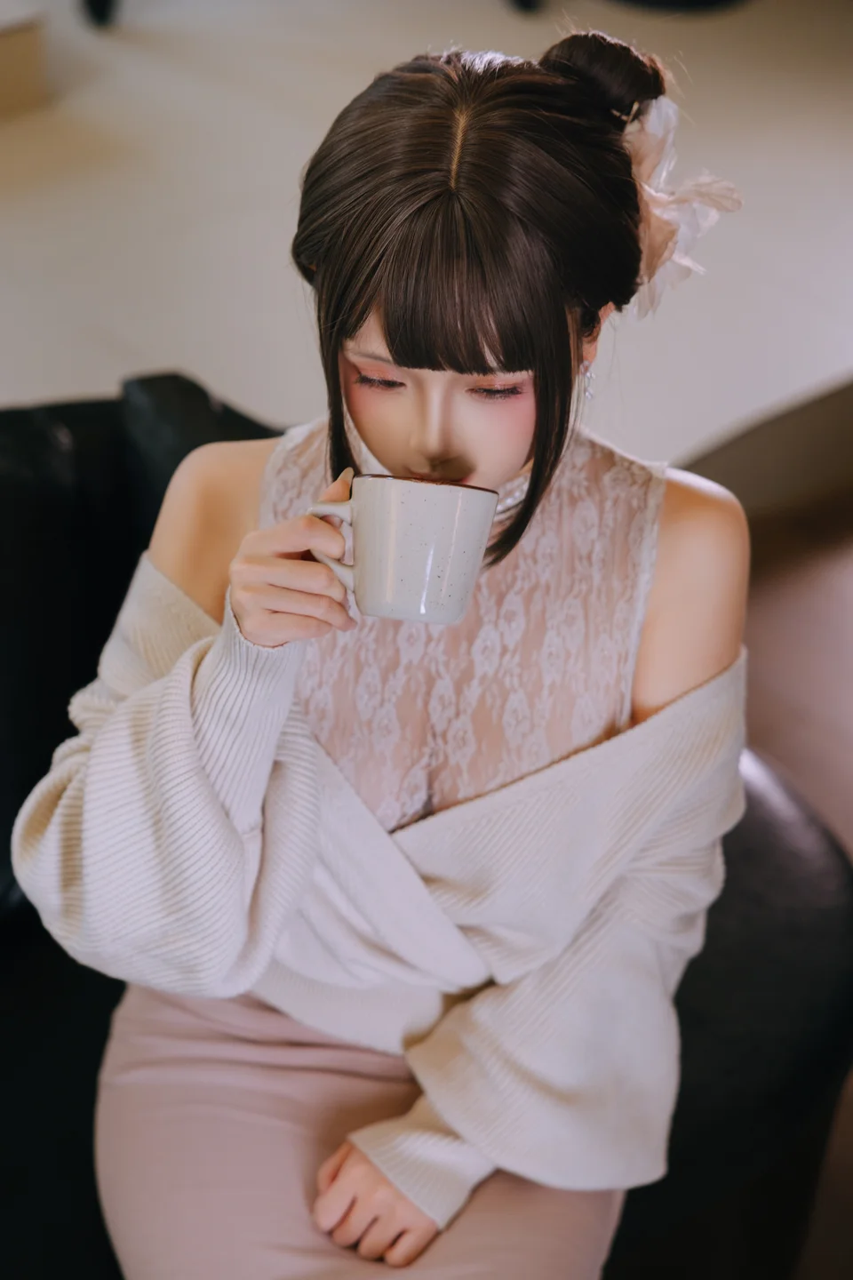 日奈娇 - 下属的太太 [209P 8V] tg@simisebaisi30.webp