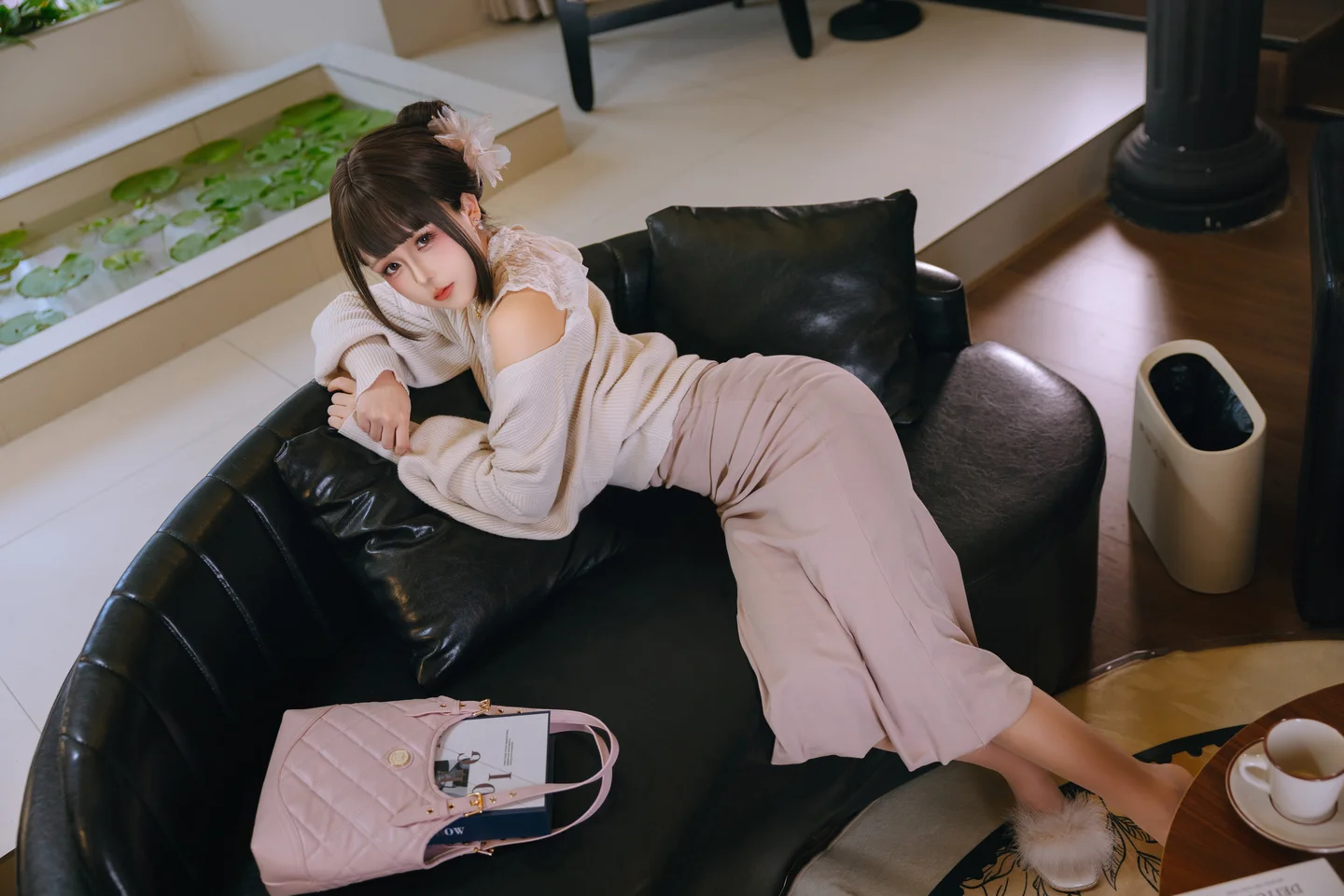 日奈娇 - 下属的太太 [209P 8V] tg@simisebaisi33.webp