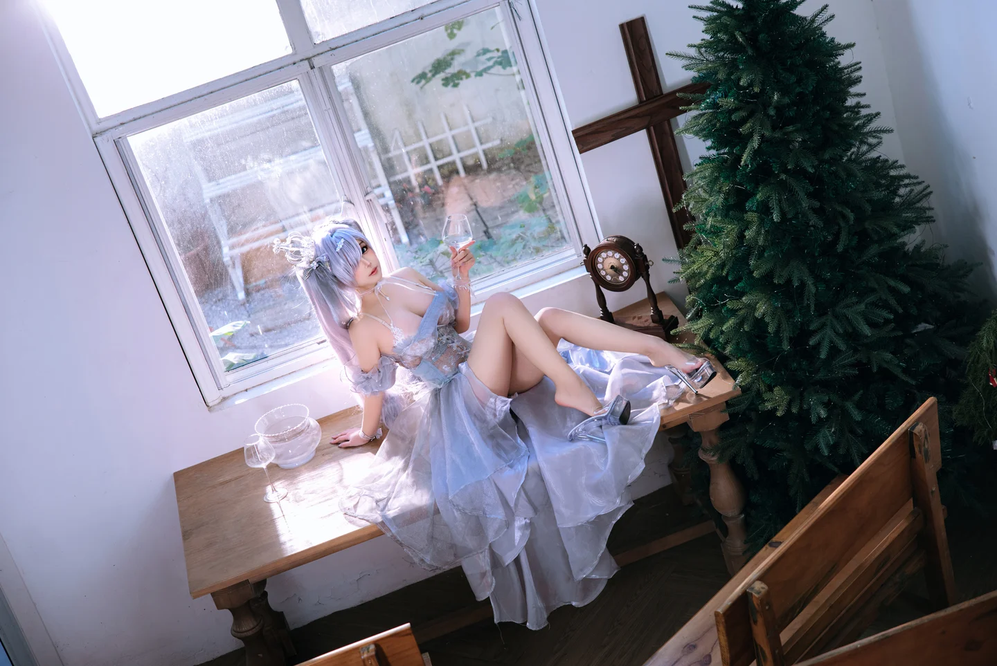 日奈娇 - 灰姑娘 [42P-476MB] 019.webp