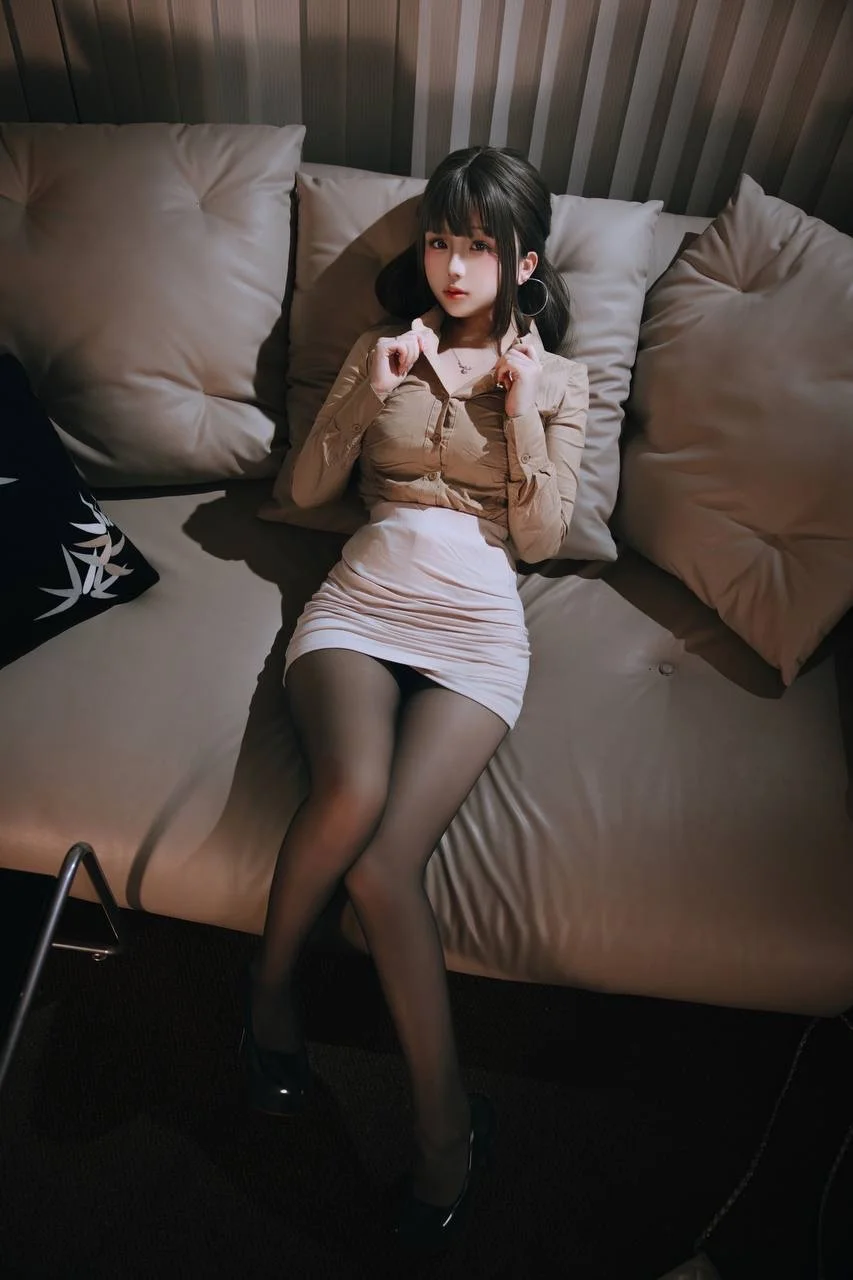 日奈娇 - 醉酒同事 [243P 8V] 20241020-144150(13).webp