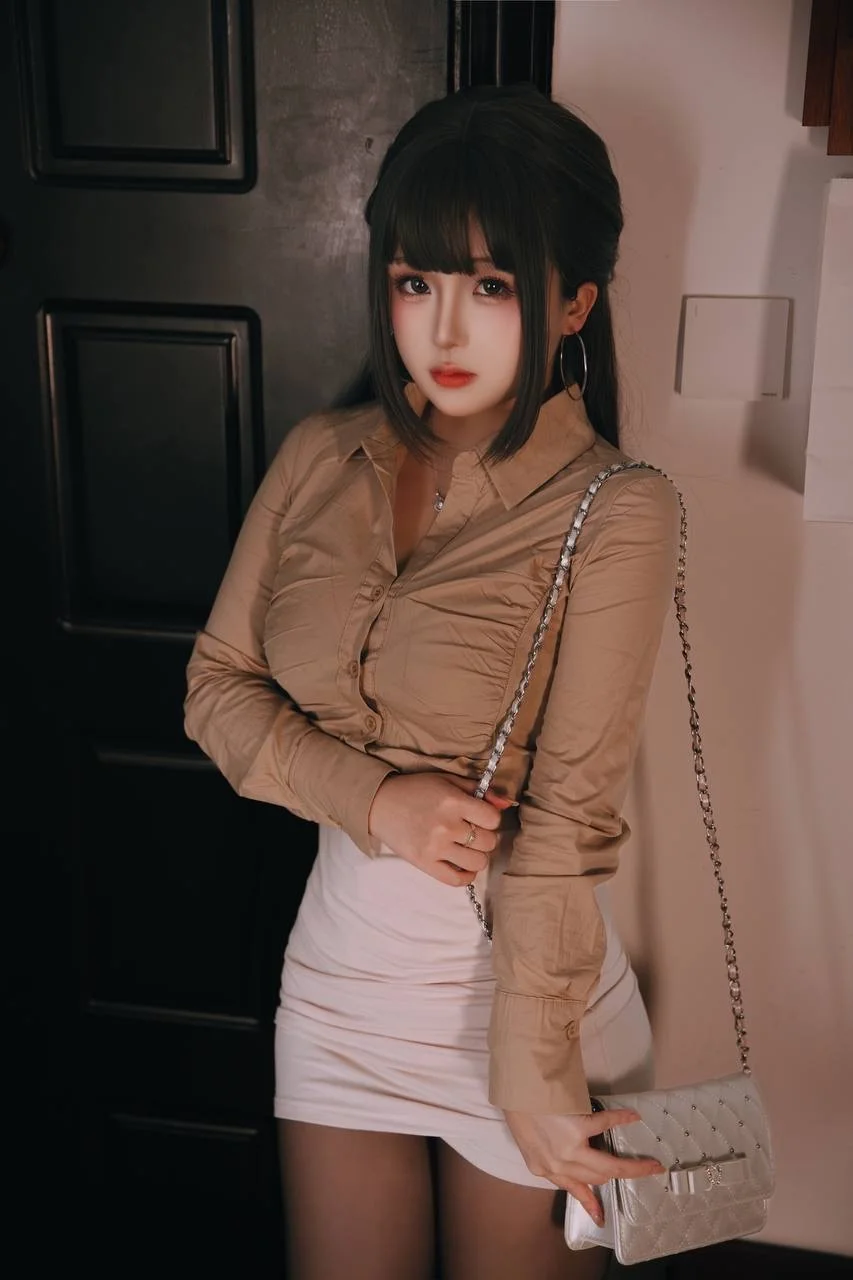 日奈娇 - 醉酒同事 [243P 8V] 20241020-144150(3).webp