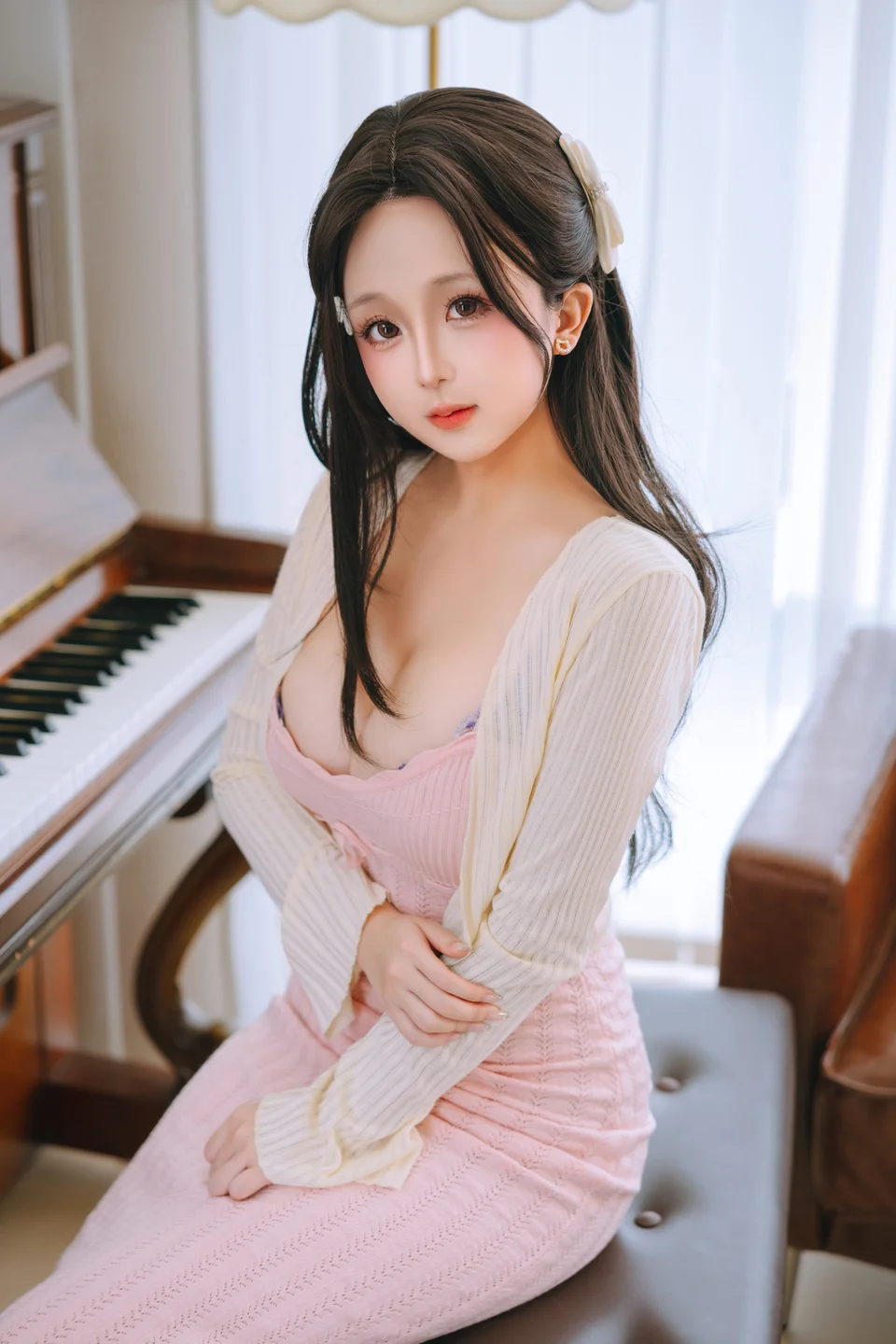 日奈娇 - 钢琴老师 [215P 5V] tg@simisebaisi025.webp