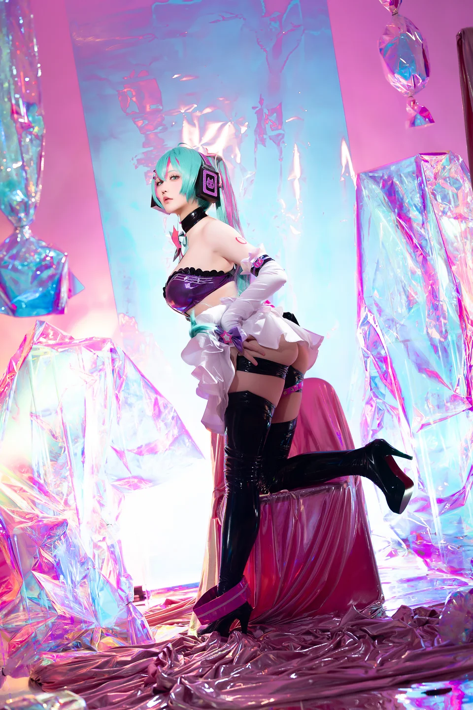 星之迟迟_2024年07月计划B_Miku初音未来_喵斯快跑_73P_1V tg@simisebaisi26.webp