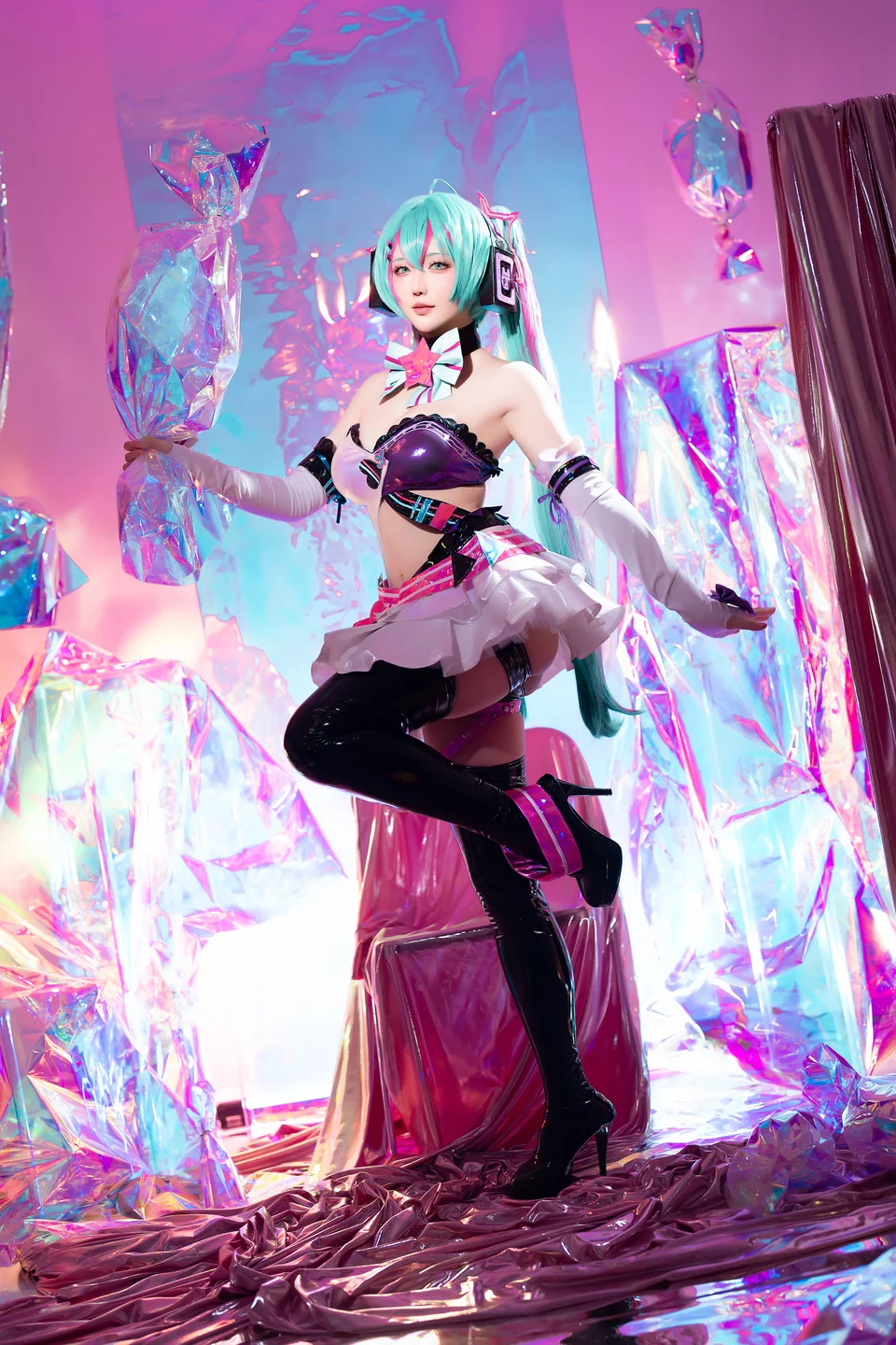 星之迟迟_2024年07月计划B_Miku初音未来_喵斯快跑_73P_1V tg@simisebaisi31.webp