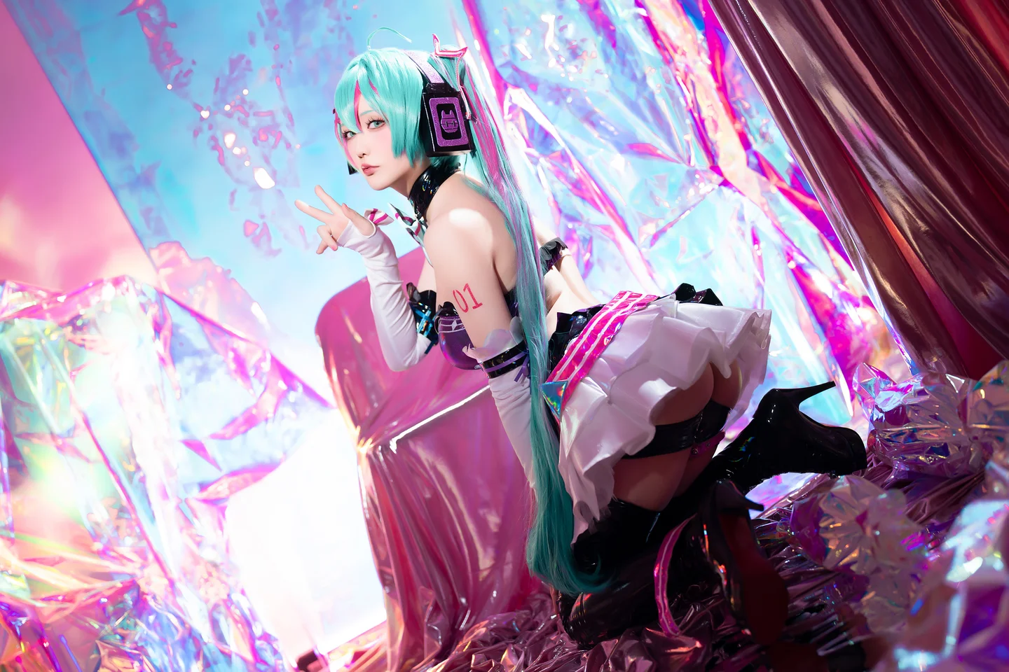 星之迟迟_2024年07月计划B_Miku初音未来_喵斯快跑_73P_1V tg@simisebaisi39.webp