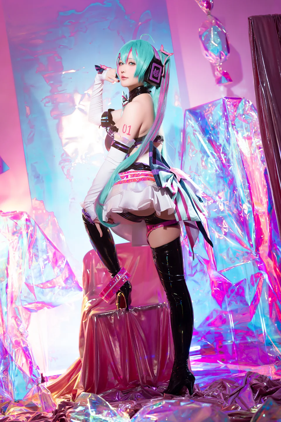 星之迟迟_2024年07月计划B_Miku初音未来_喵斯快跑_73P_1V tg@simisebaisi52.webp