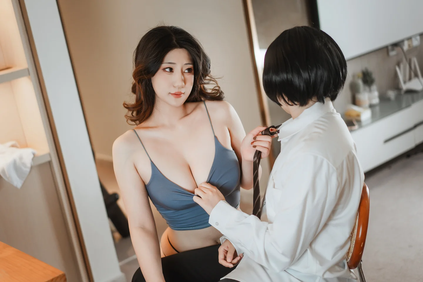 星澜 –  继母的朋友们 [118P1V-1.60G] TG@icoset040.webp