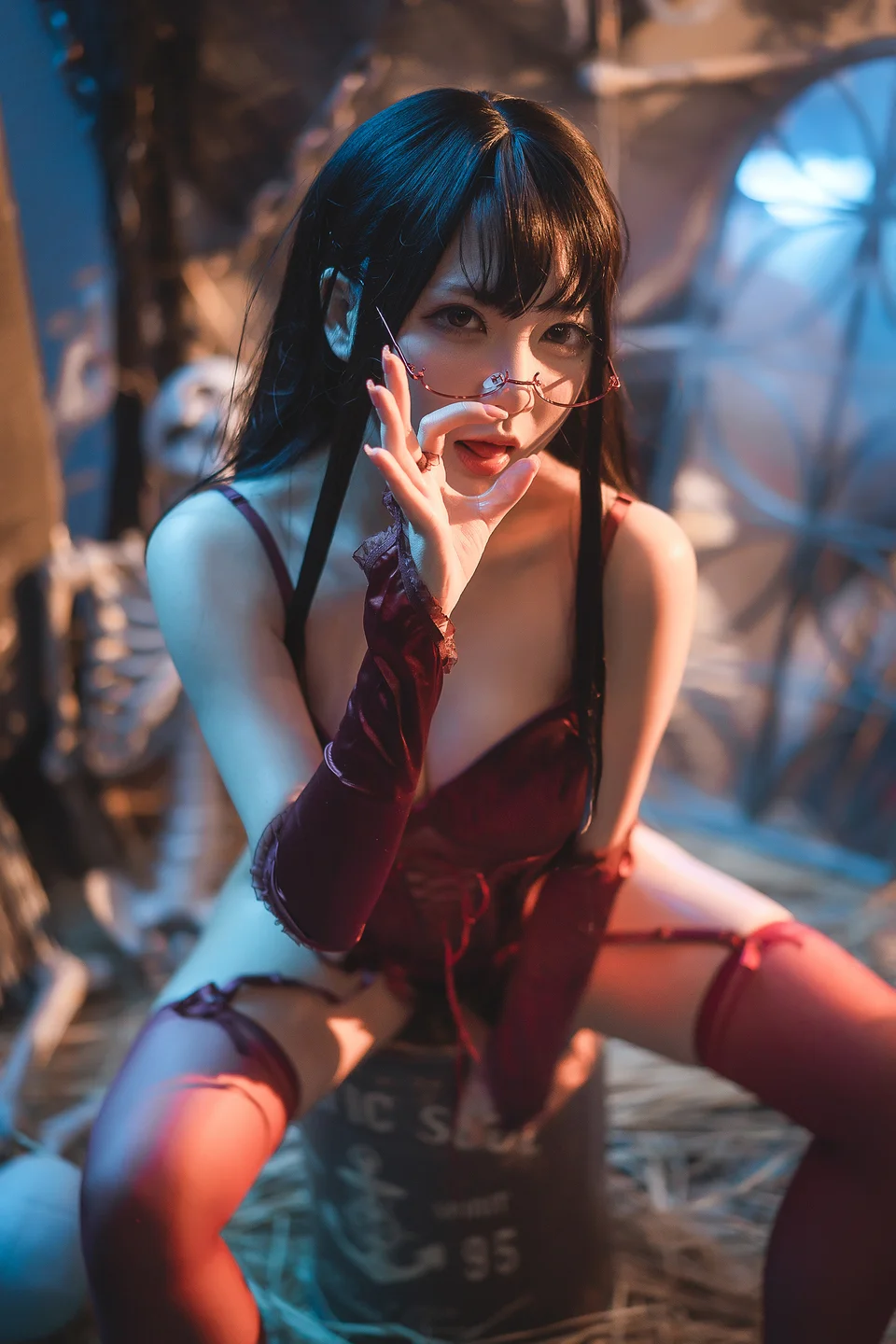 是一只熊仔吗 - 红色corset [42P] 20240914-131003(20).webp