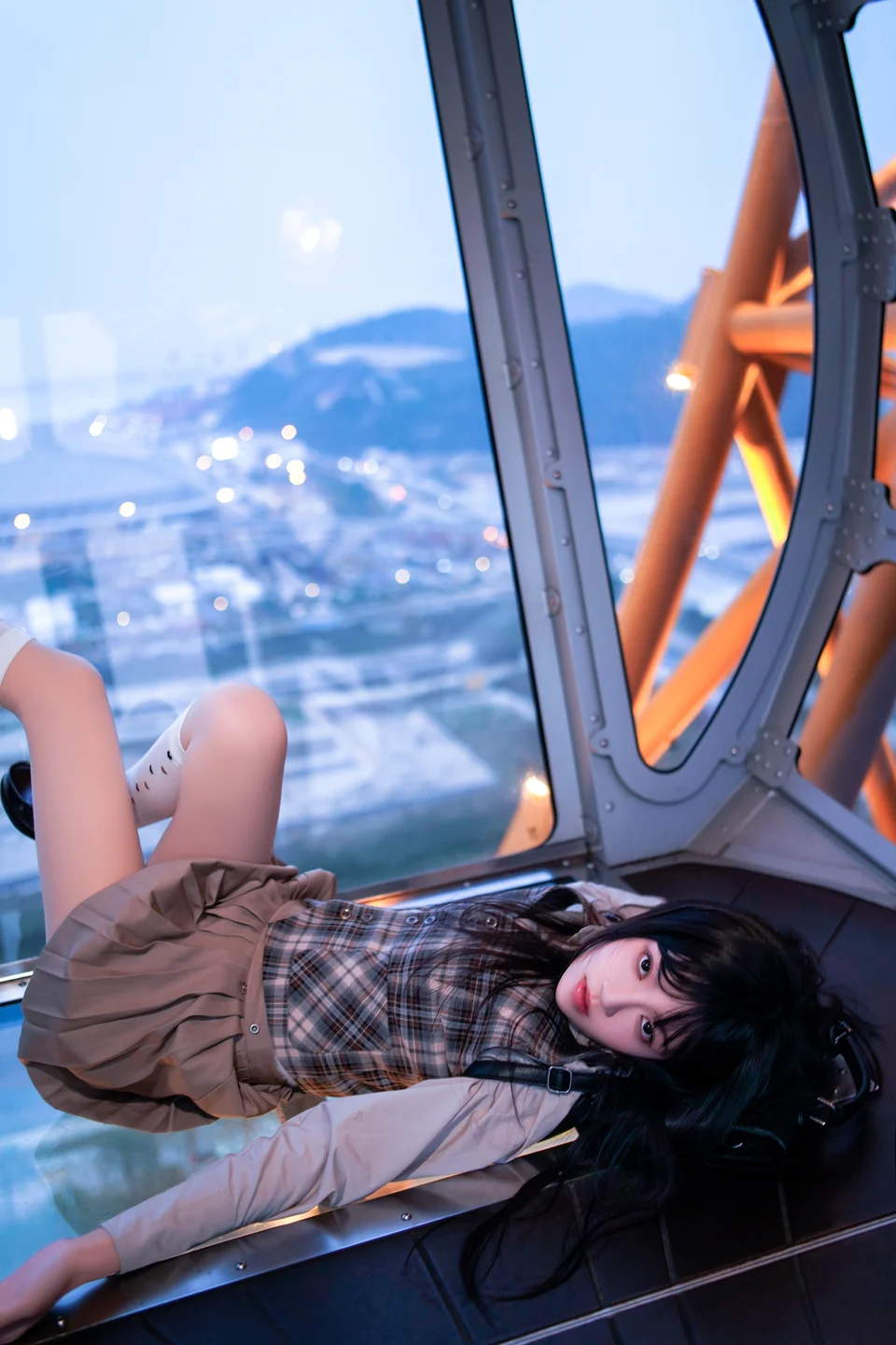 桜桃喵 – 制服摩天轮 [27P-699MB] 【丝足阁写真】016.webp