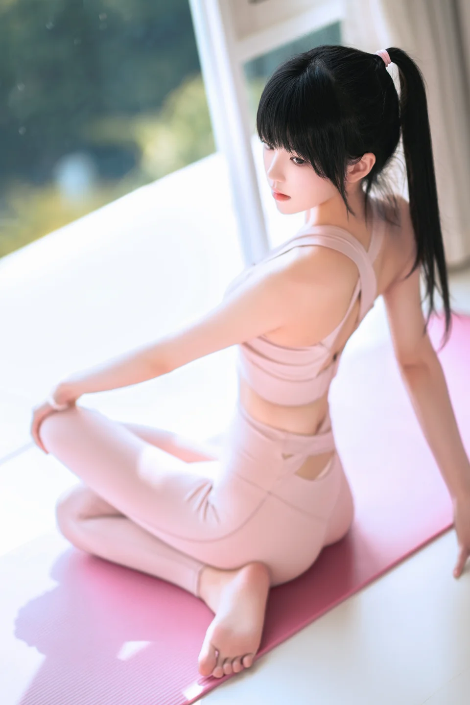桜桃喵 – 瑜伽服 [45P] 【丝足阁写真】017.webp