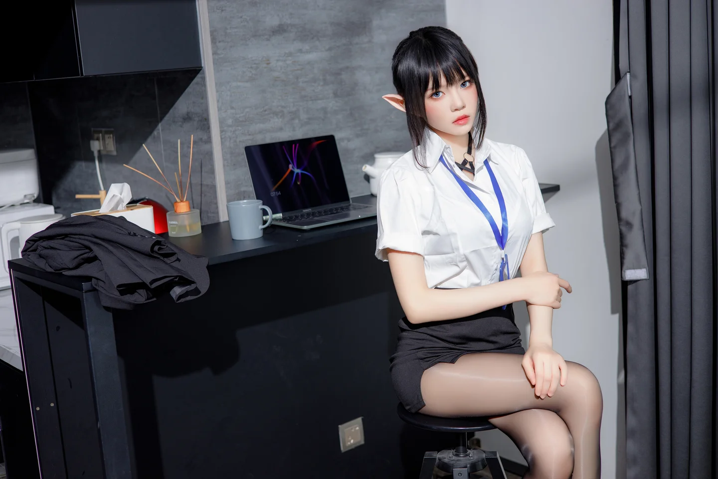 桜桃喵 - 城市中的精灵 [46P,1V-1.23GB] 008.webp