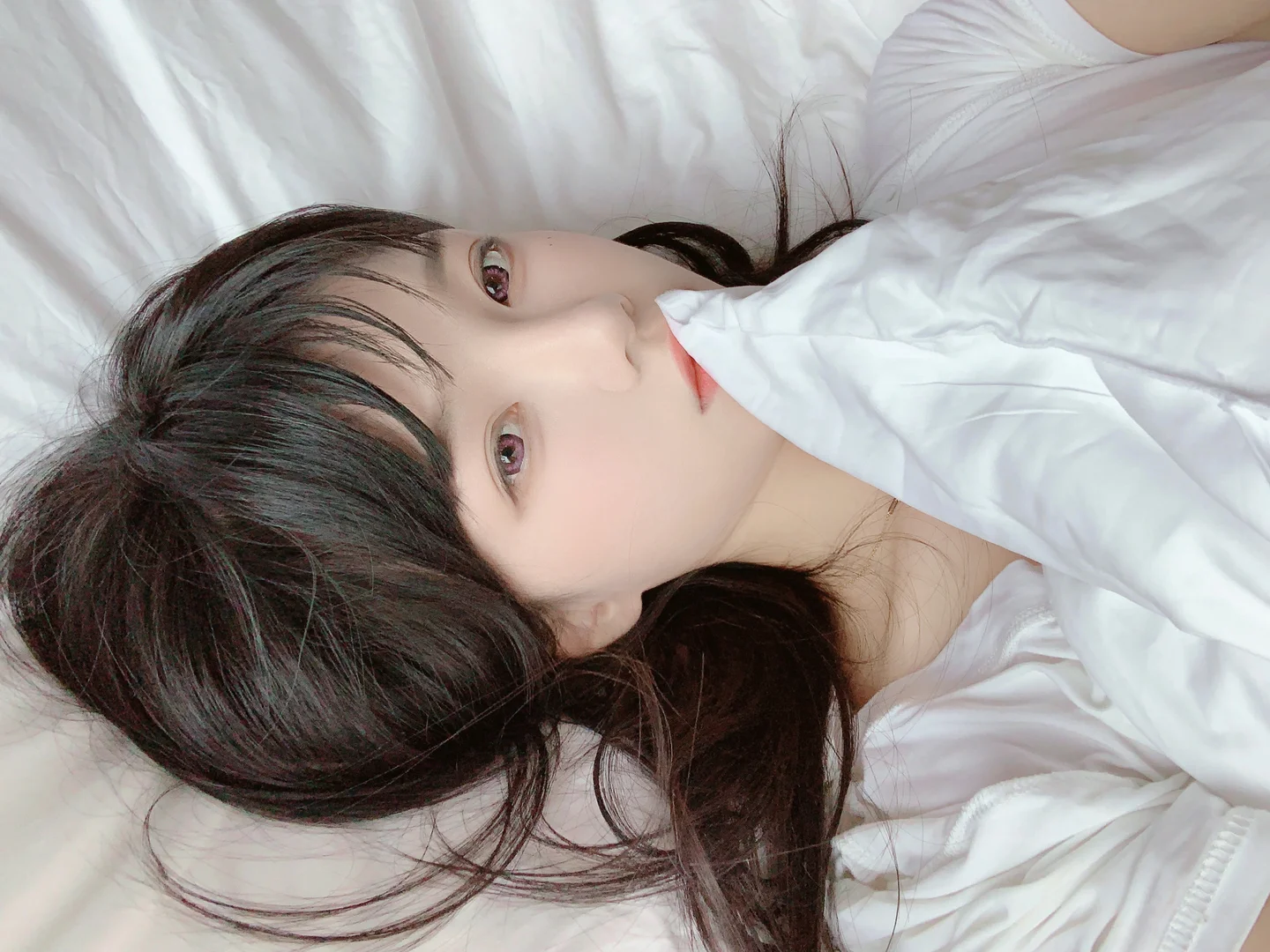 桜桃喵 - 小猫小猫 [17P] tg@simisebaisi1.webp