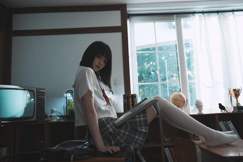 桜桃喵 - 教室死库水 03.jpg