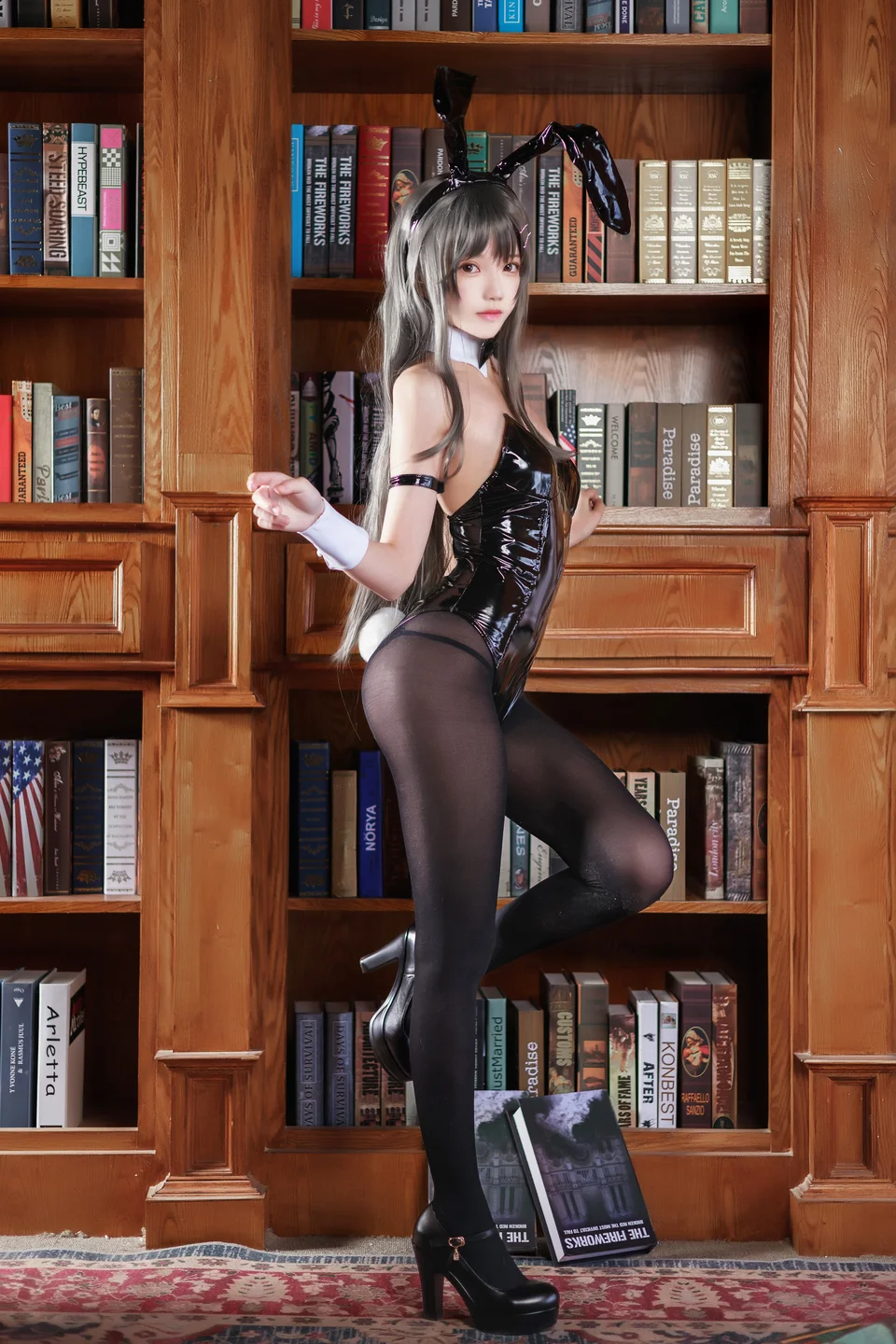桜桃喵 - 樱岛麻衣兔女郎 [50P] 20240828-141547(37).webp