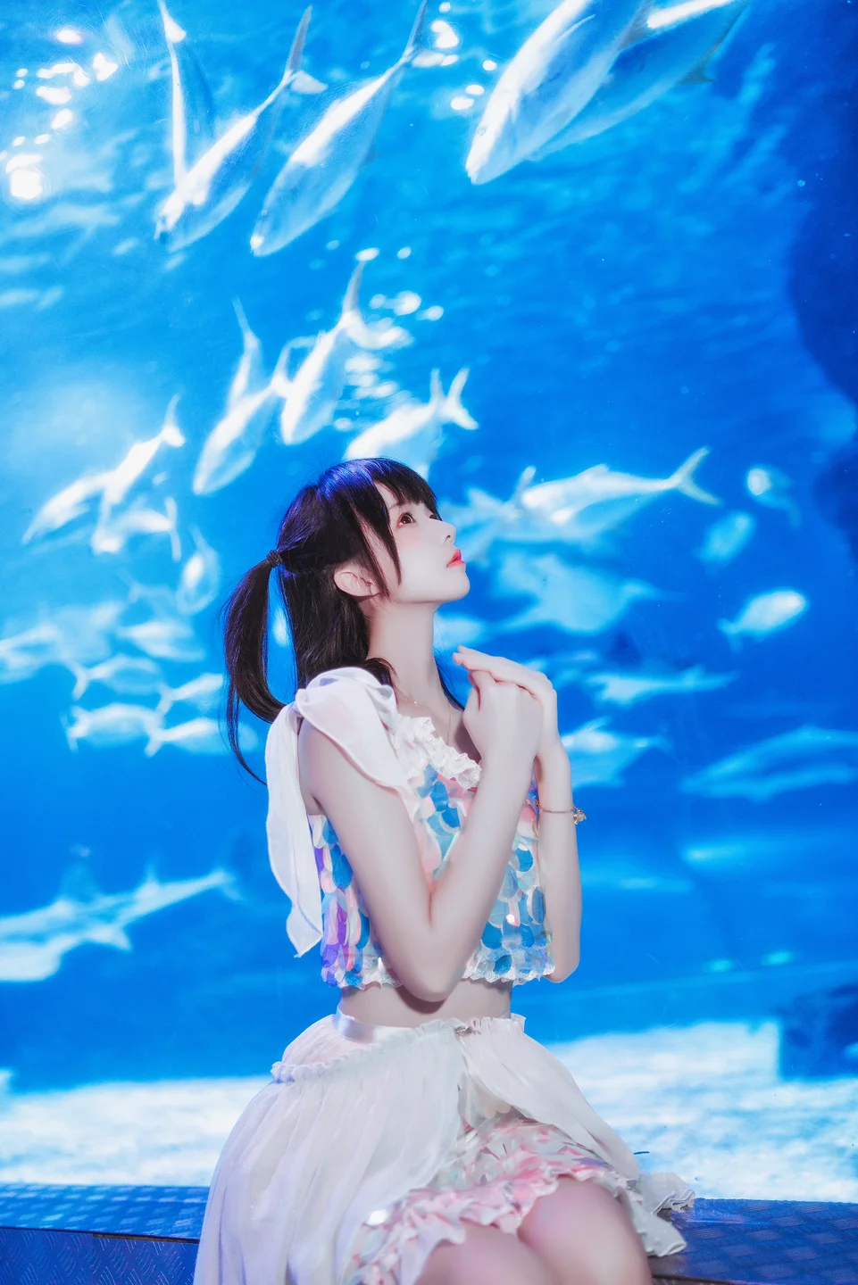 桜桃喵 - 水族馆 [15P-226MB] 003.webp