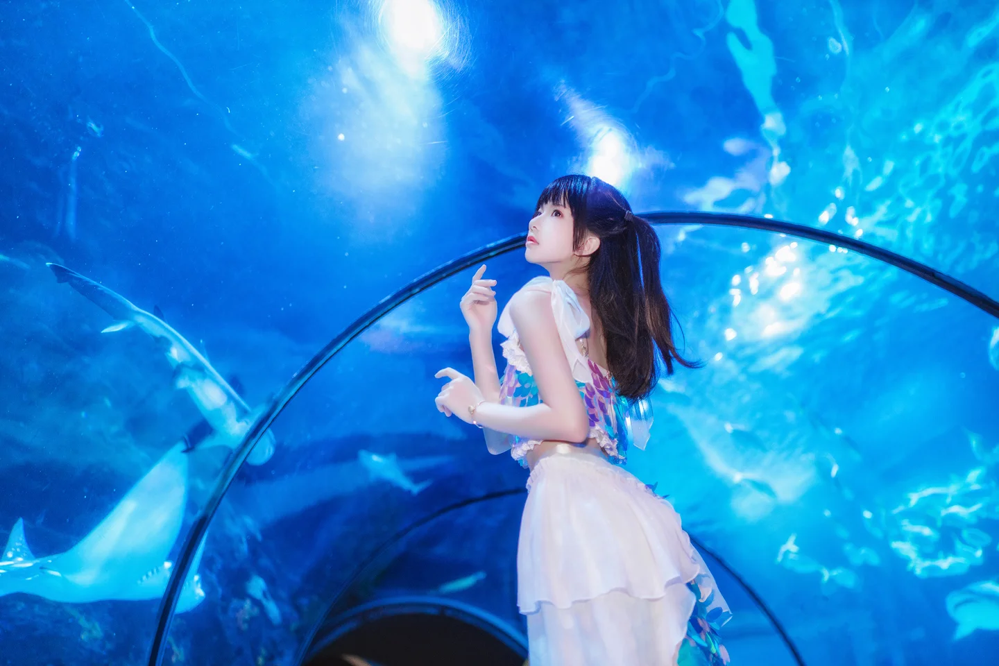 桜桃喵 - 水族馆 [15P-226MB] 012.webp