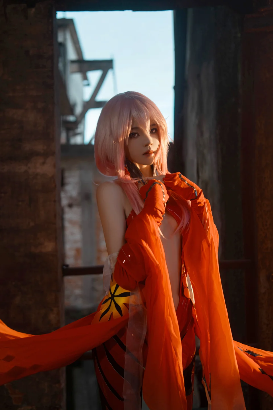 桜桃喵 - 罪恶王冠·楪祈 [48P,3V-882M] 023.webp