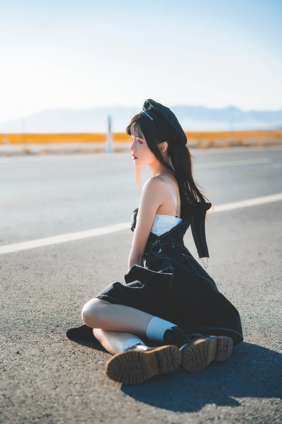 桜桃喵 - 路遥遥 [20P] 20241017-084805(4).webp