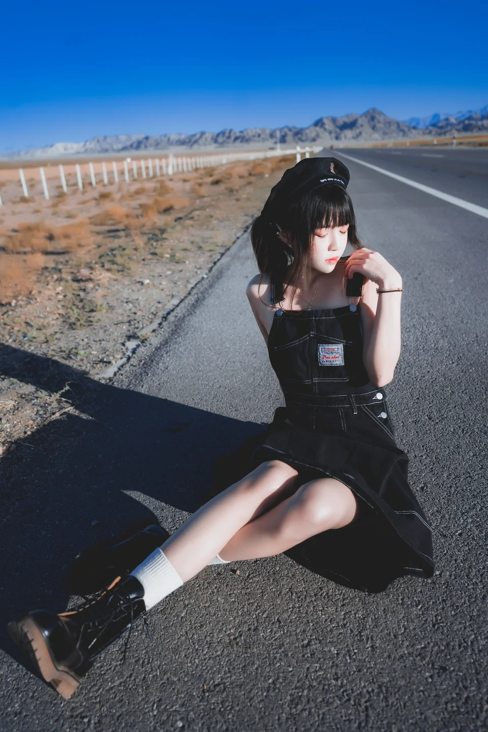 桜桃喵 - 路遥遥 [20P] 20241017-084805(6).webp