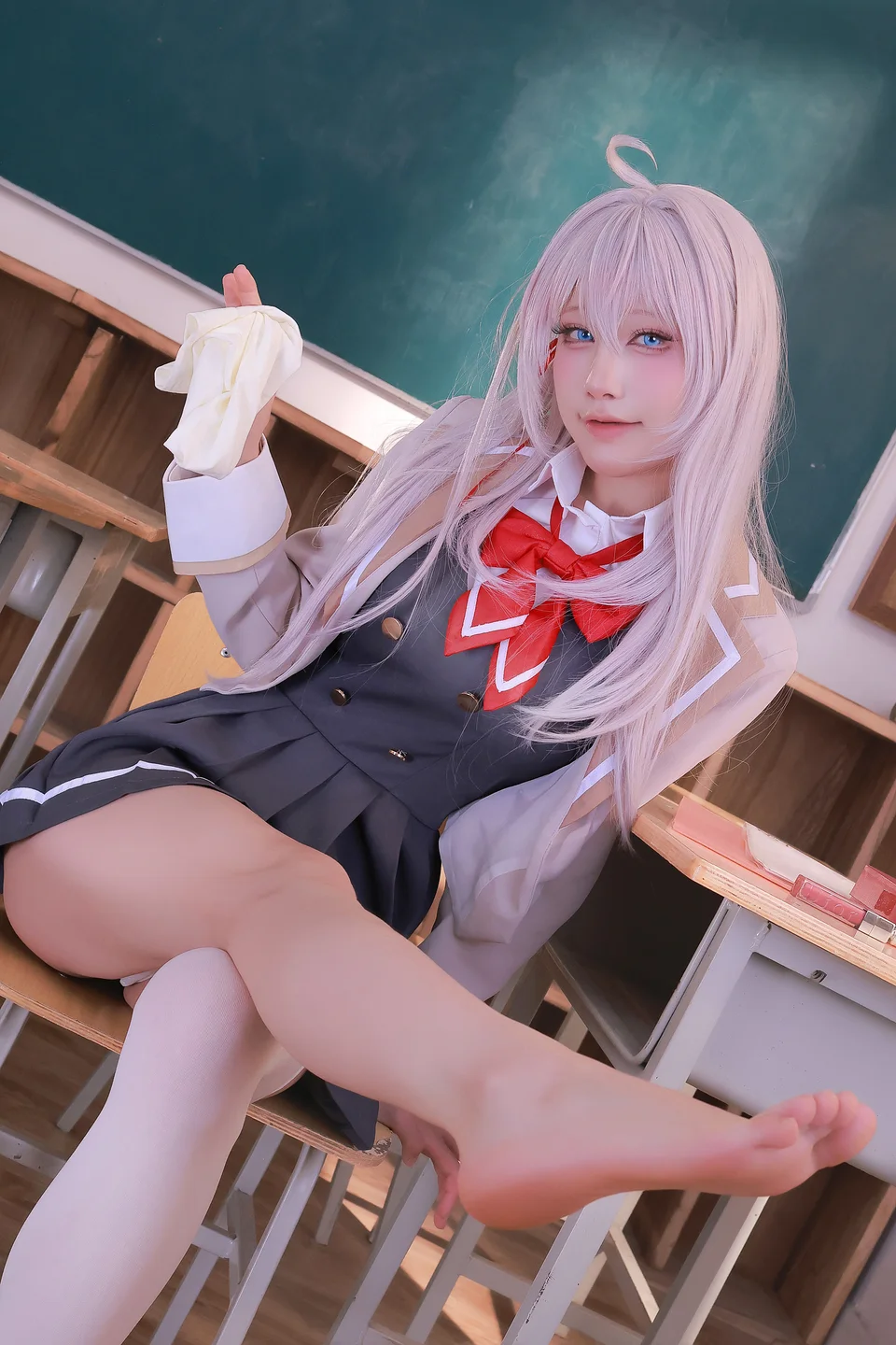 水淼aqua_Fantia2024年11月订阅_Alya_艾莉同学_91P tg@simisebaisi19.webp