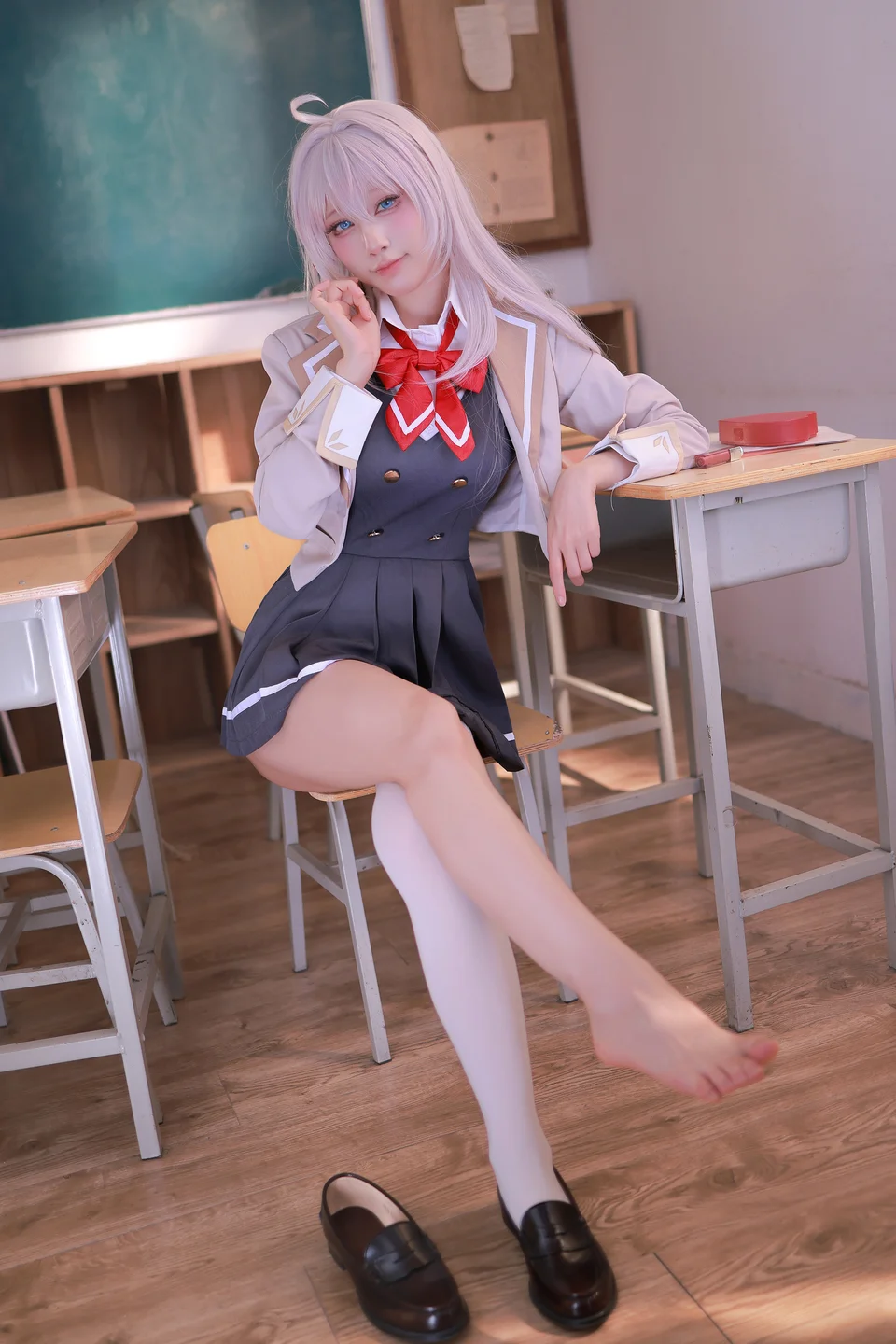 水淼aqua_Fantia2024年11月订阅_Alya_艾莉同学_91P tg@simisebaisi23.webp