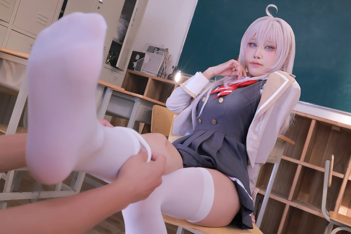 水淼aqua_Fantia2024年11月订阅_Alya_艾莉同学_91P tg@simisebaisi32.webp