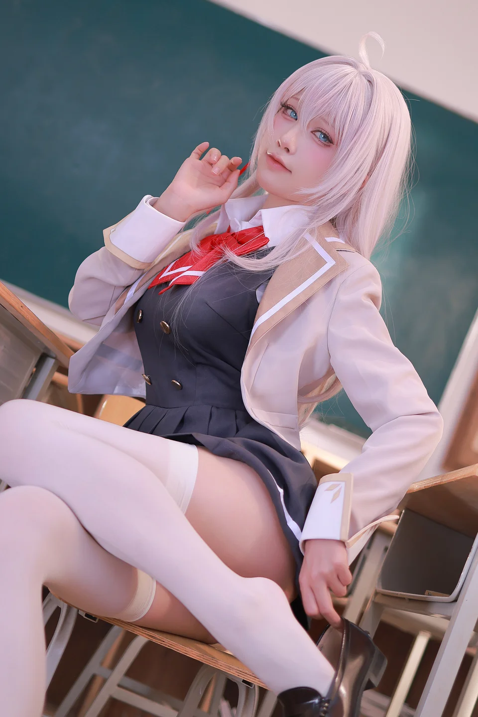 水淼aqua_Fantia2024年11月订阅_Alya_艾莉同学_91P tg@simisebaisi4.webp
