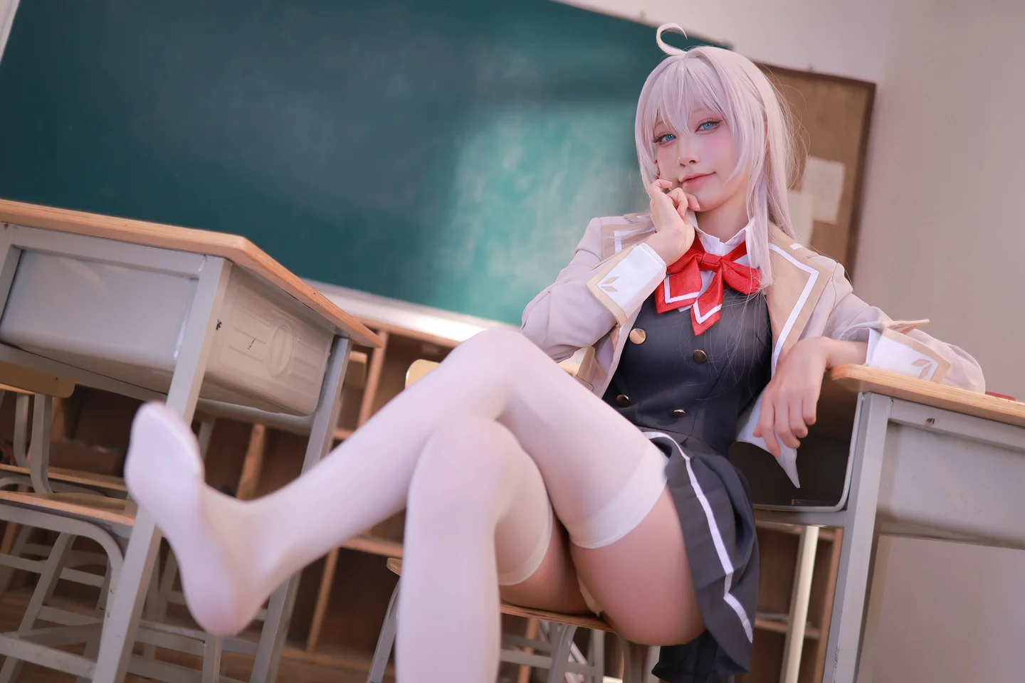 水淼aqua_Fantia2024年11月订阅_Alya_艾莉同学_91P tg@simisebaisi7.webp