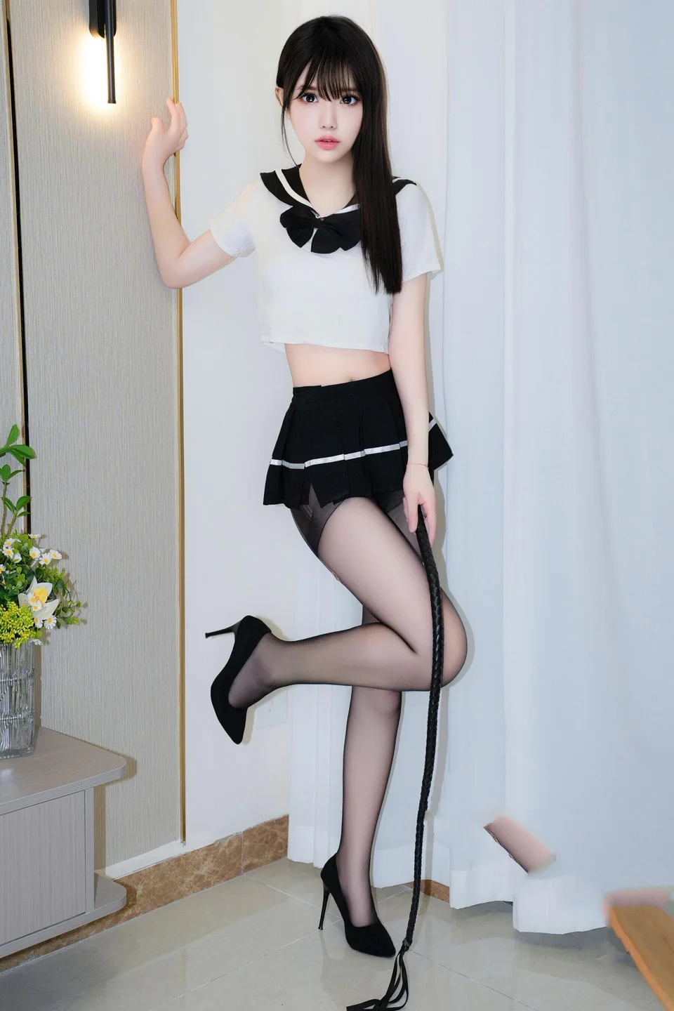 沐言 – 无内黑丝 [73P1V-550MB] 【丝足阁写真】013.webp