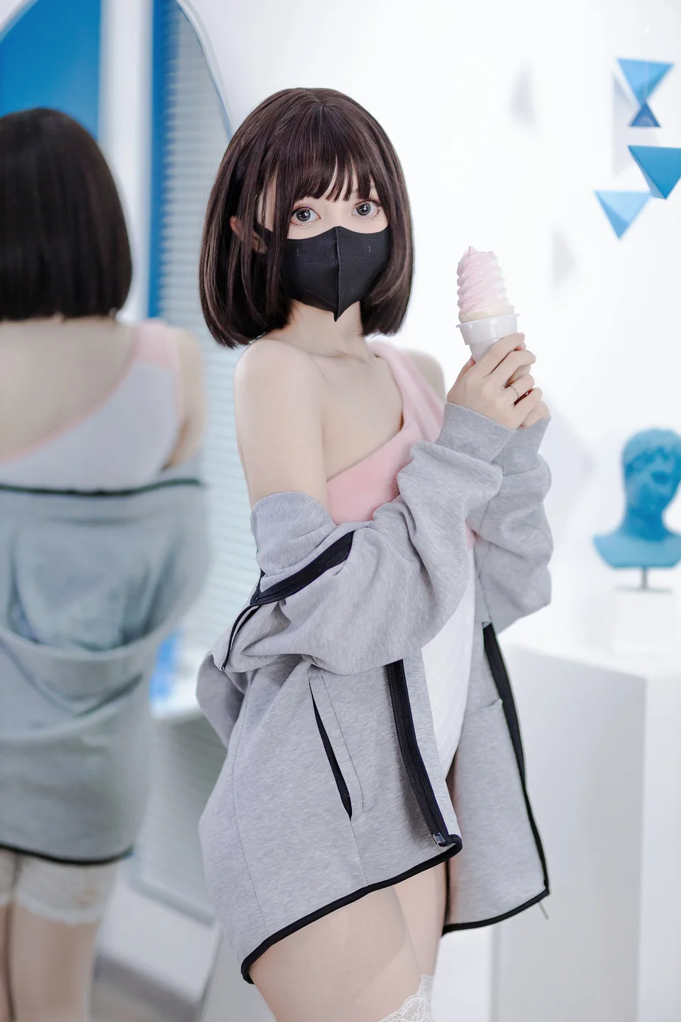 洛桑w伊梓 - No.019 甜筒 [40P-262MB] 004.webp