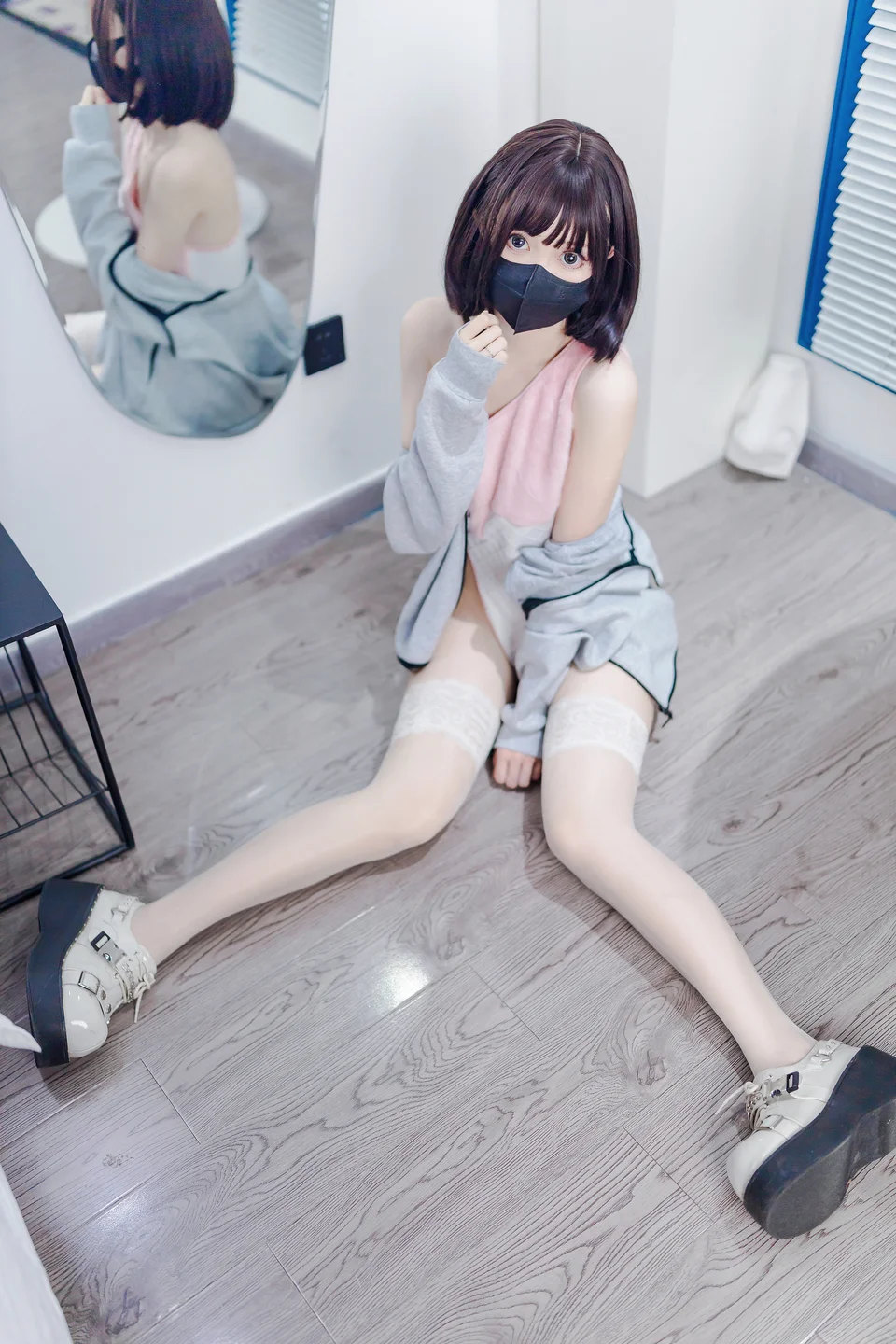 洛桑w伊梓 - No.019 甜筒 [40P-262MB] 026.webp