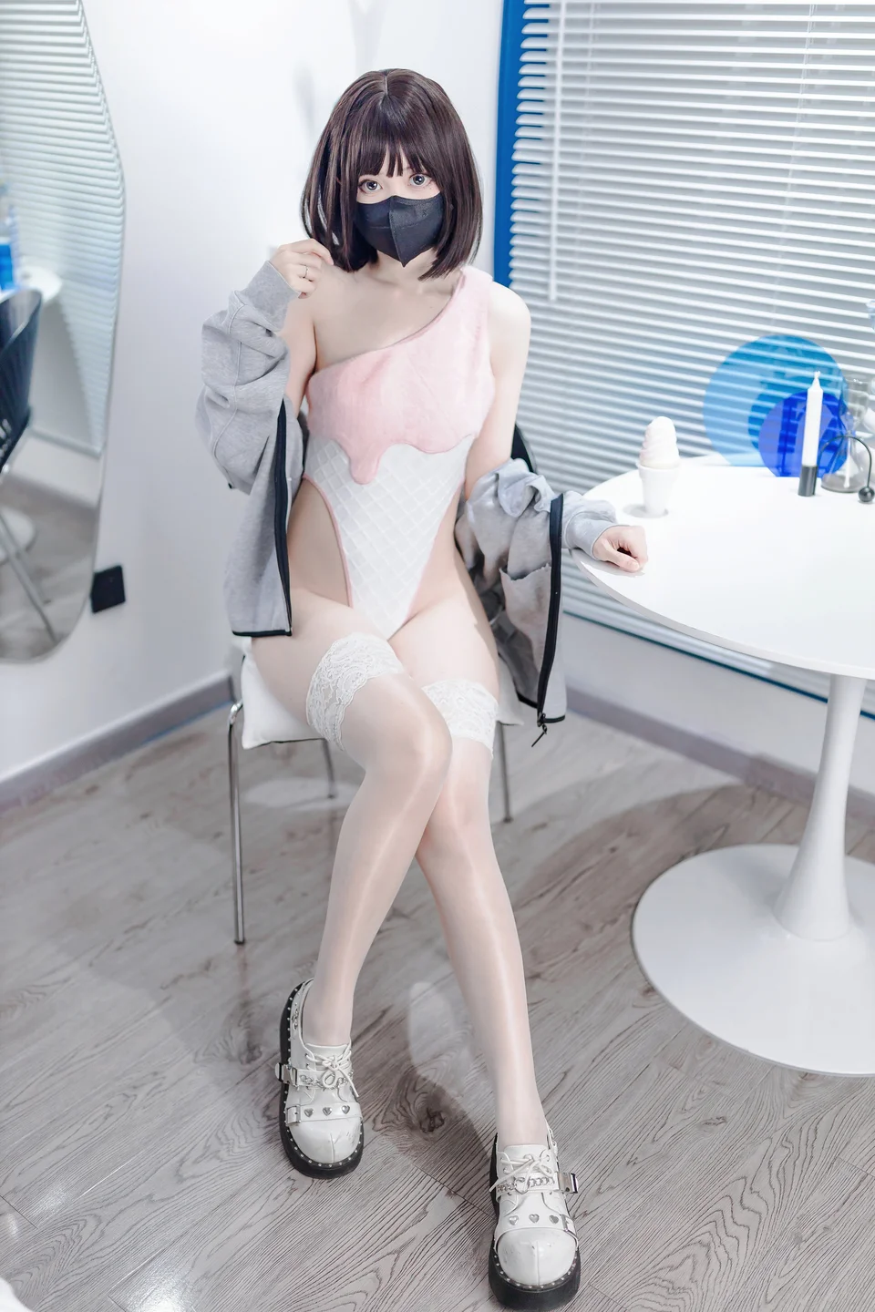 洛桑w伊梓 - No.019 甜筒 [40P-262MB] 031.webp