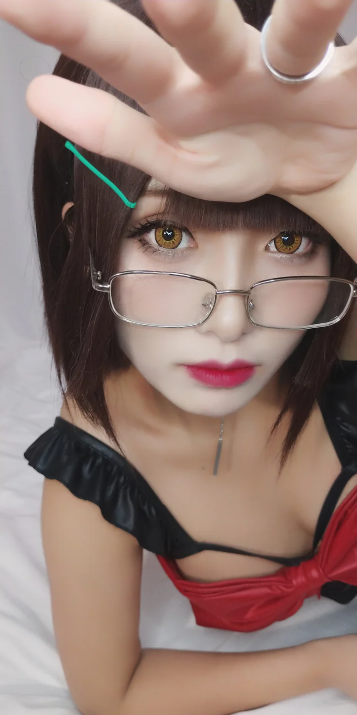 洛璃LoLiSAMA_No_069_–_红色蝴蝶的妹妹_99P7V_395MB 【丝足阁写真】078.webp