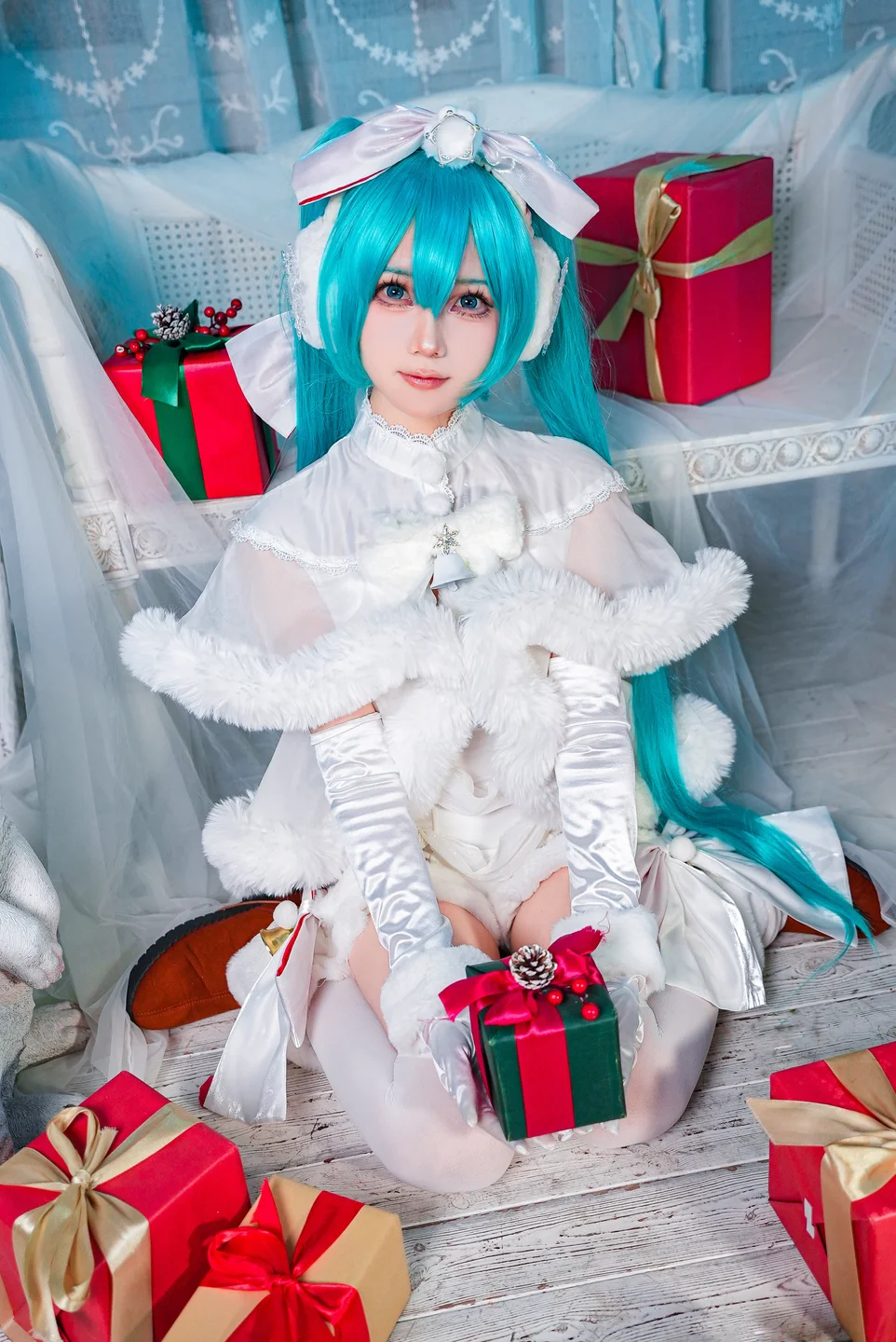 浅木珩阿珩 - 初音未来 [18P] 20241011-144149(1).webp