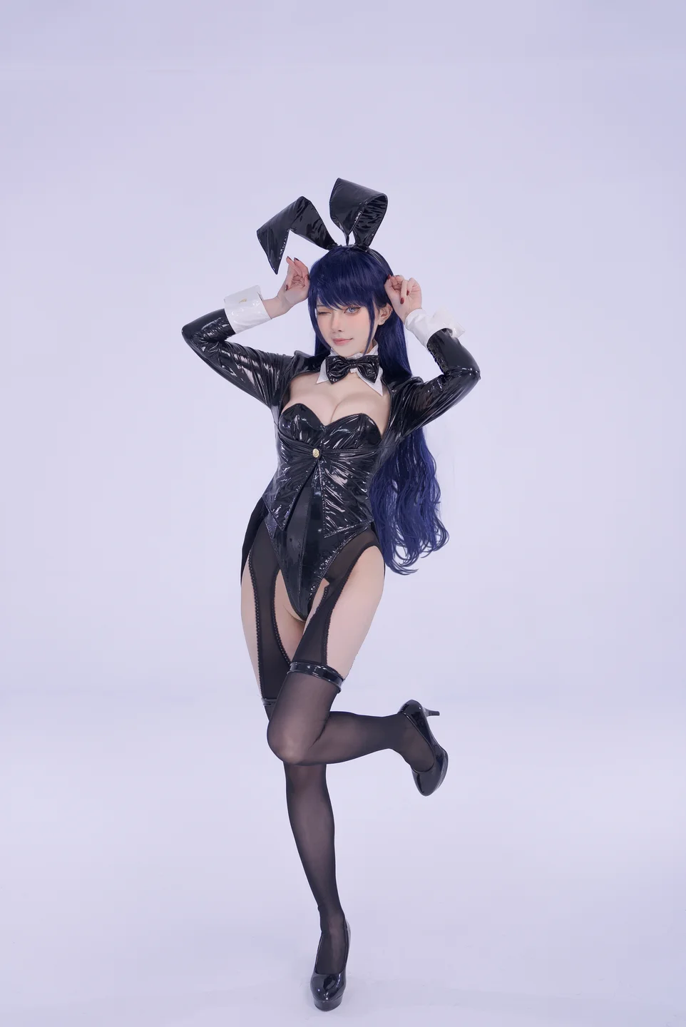 炭烤莉莉黑 - 更衣人偶 兔女郎 [50P] 20240919-131916(2).webp