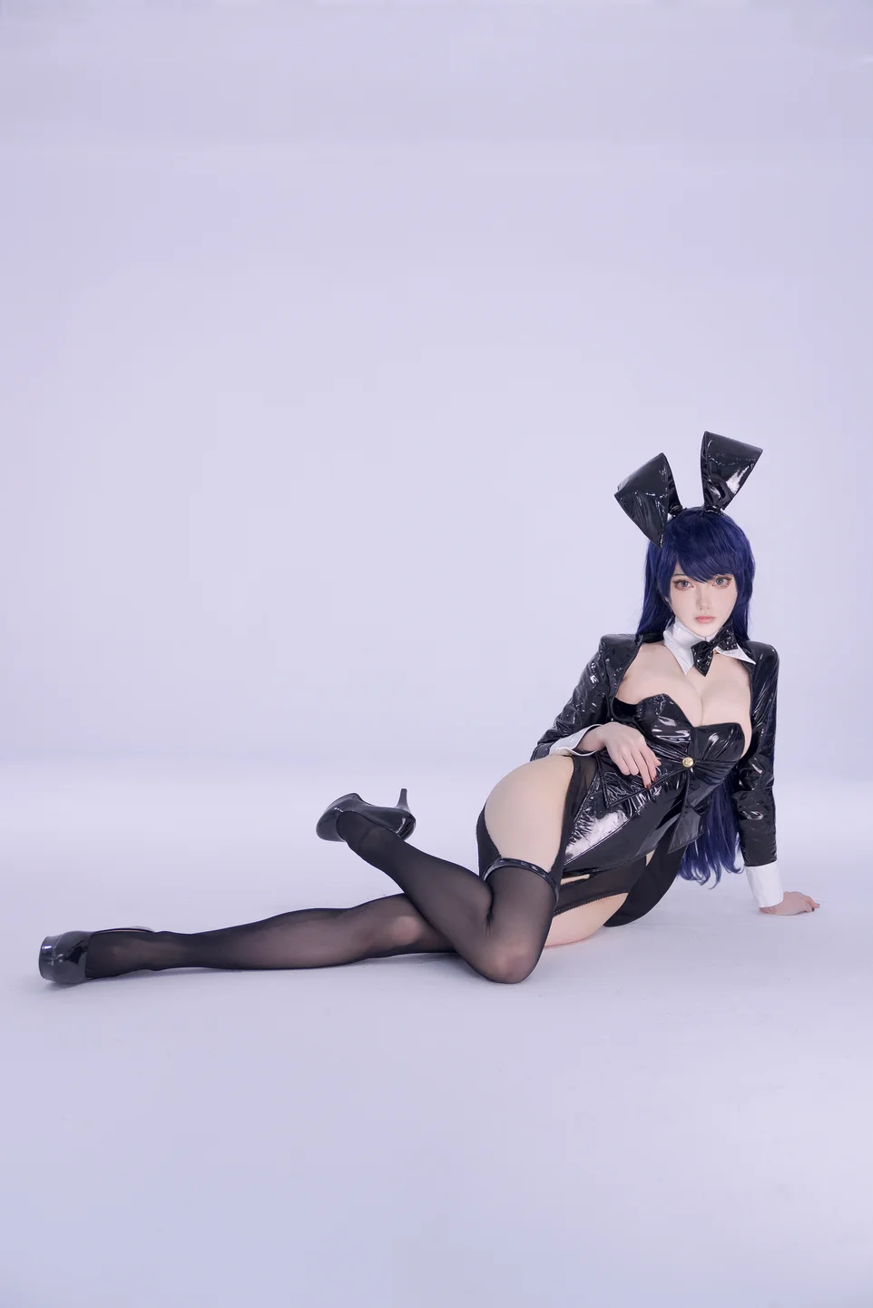 炭烤莉莉黑 - 更衣人偶 兔女郎 [50P] 20240919-131916(21).webp