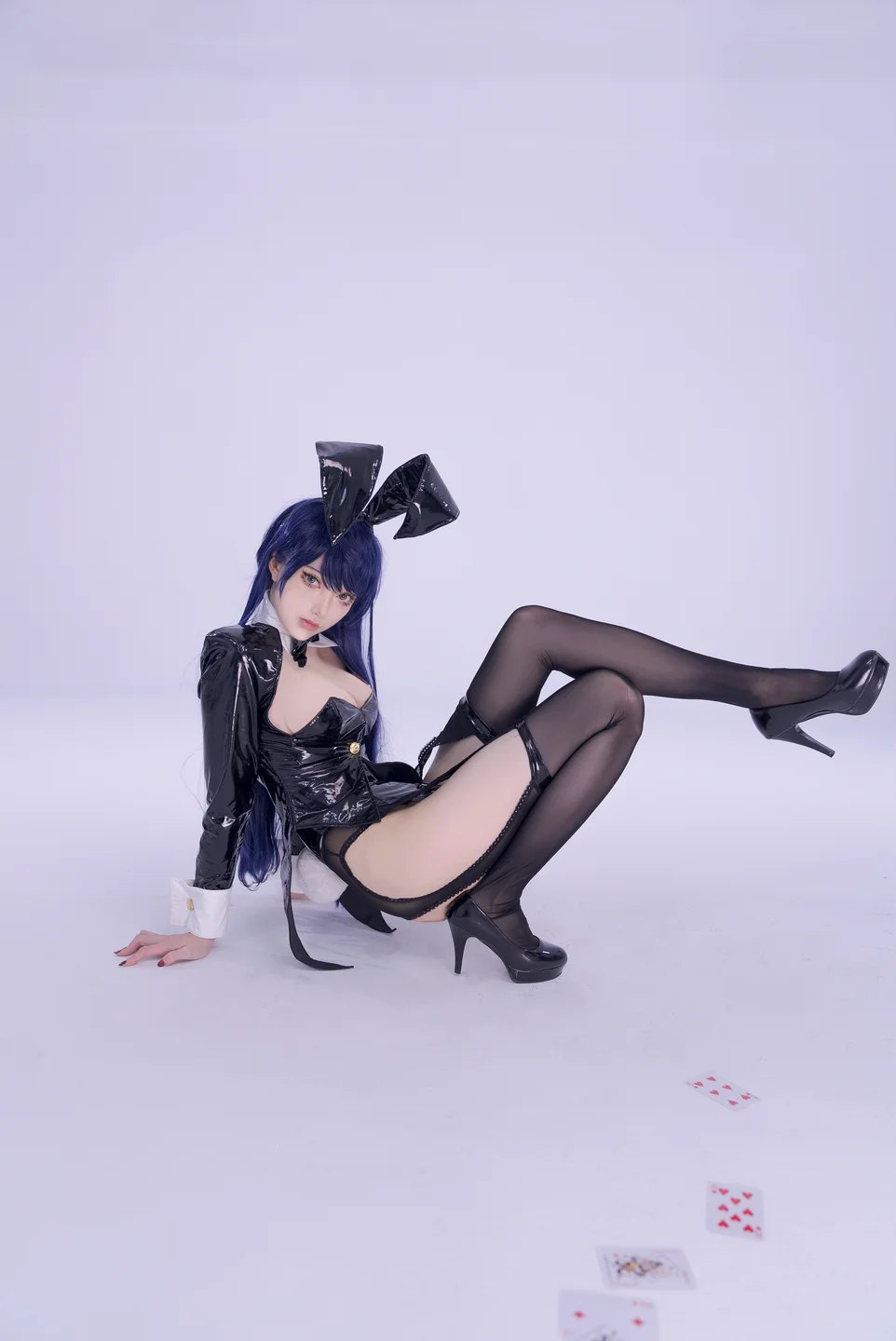 炭烤莉莉黑 - 更衣人偶 兔女郎 [50P] 20240919-131916(28).webp