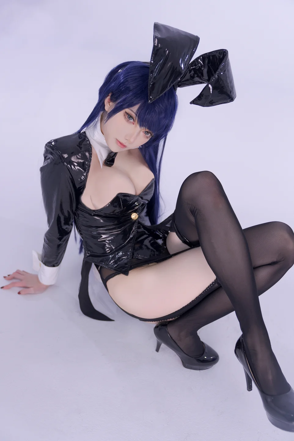 炭烤莉莉黑 - 更衣人偶 兔女郎 [50P] 20240919-131916(50).webp