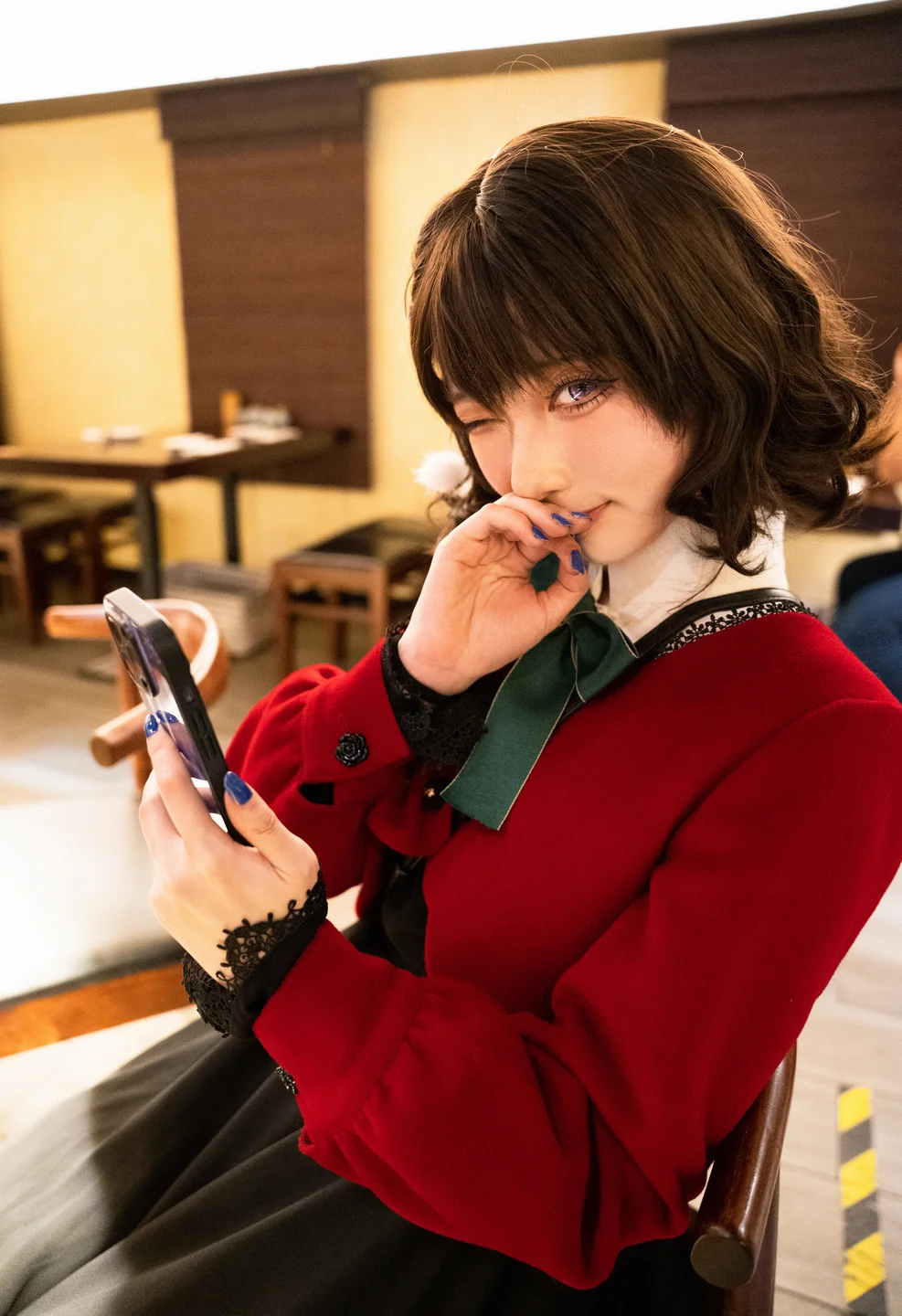 炭烤莉莉黑 - 桌面少女 冬 林檎 [18P] tg@simisebaisi9.webp